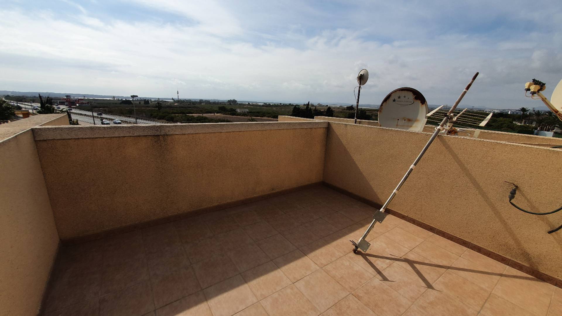 Återförsäljning - Radhus - Guardamar del Segura - balcon al mar