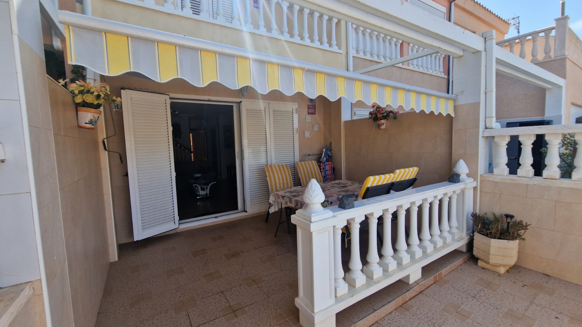 Återförsäljning - Radhus - Guardamar del Segura - Urb. Portico Mediterraneo