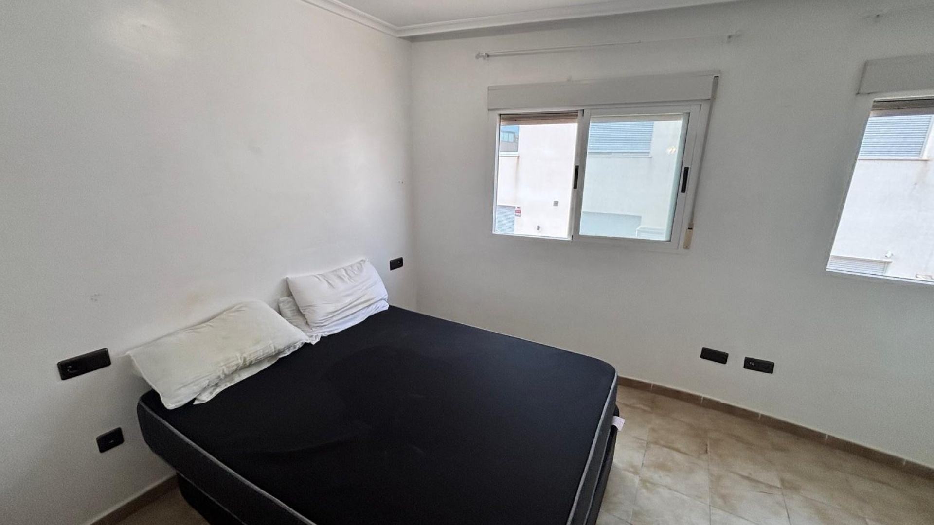 Återförsäljning - Radhus - Guardamar del Segura - Urbanizaciones