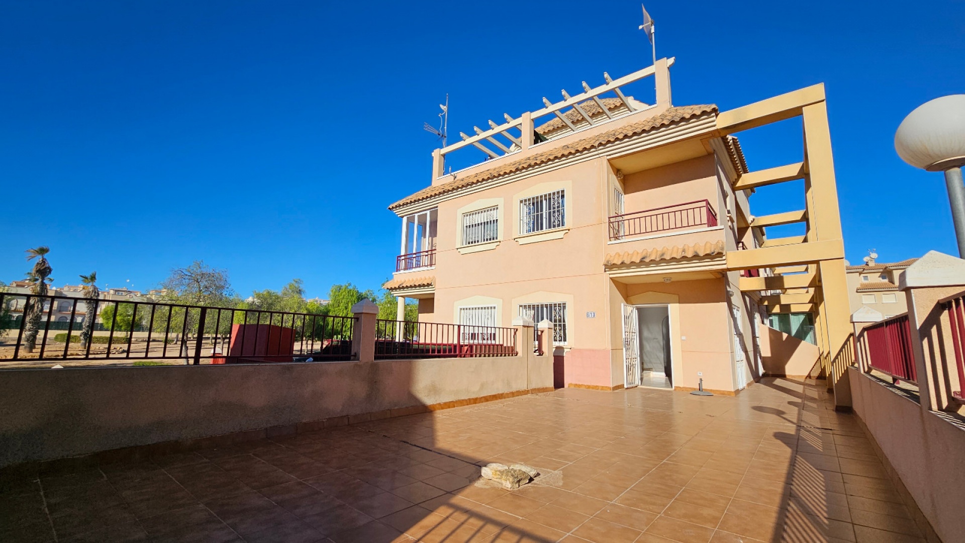 Återförsäljning - Radhus - La Florida  - La Florida