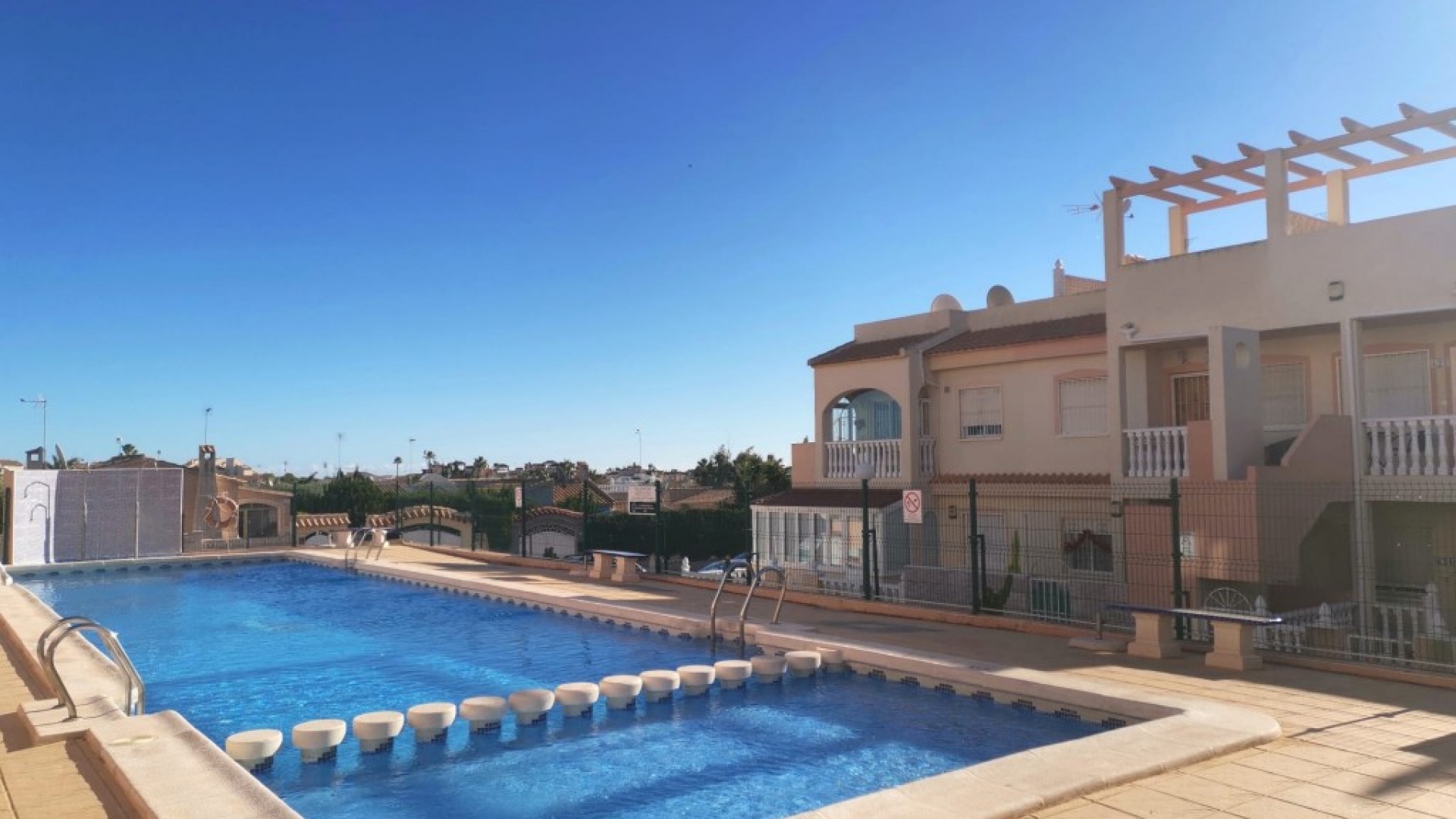 Återförsäljning - Radhus - La Florida  - La Florida