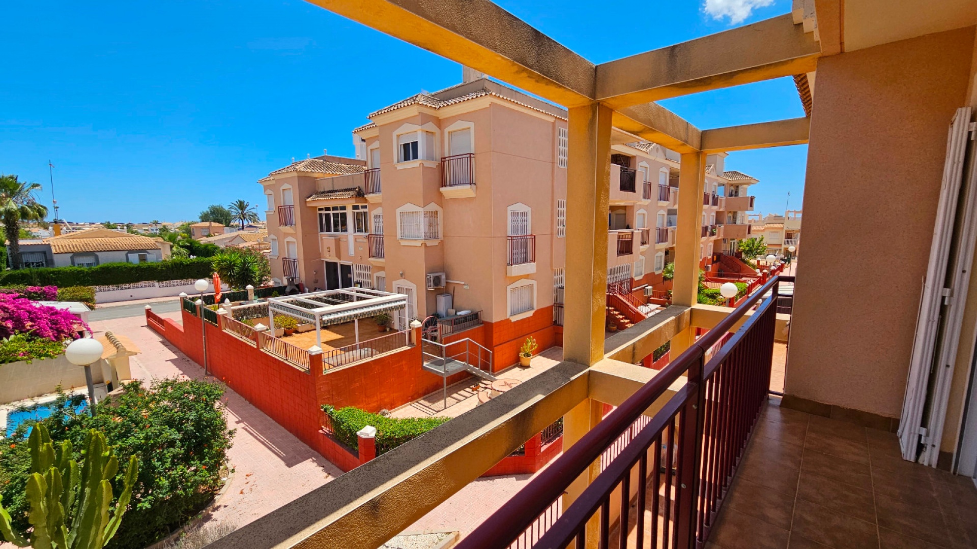 Återförsäljning - Radhus - La Florida  - La Florida