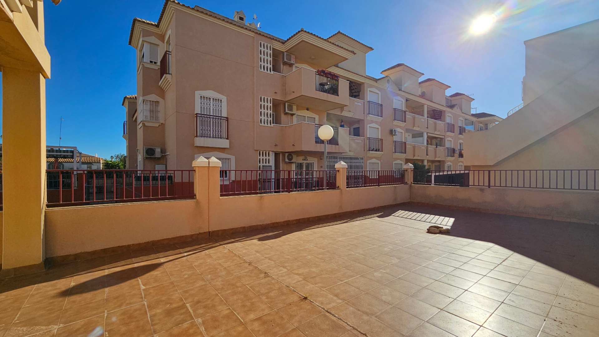 Återförsäljning - Radhus - La Florida  - La Florida