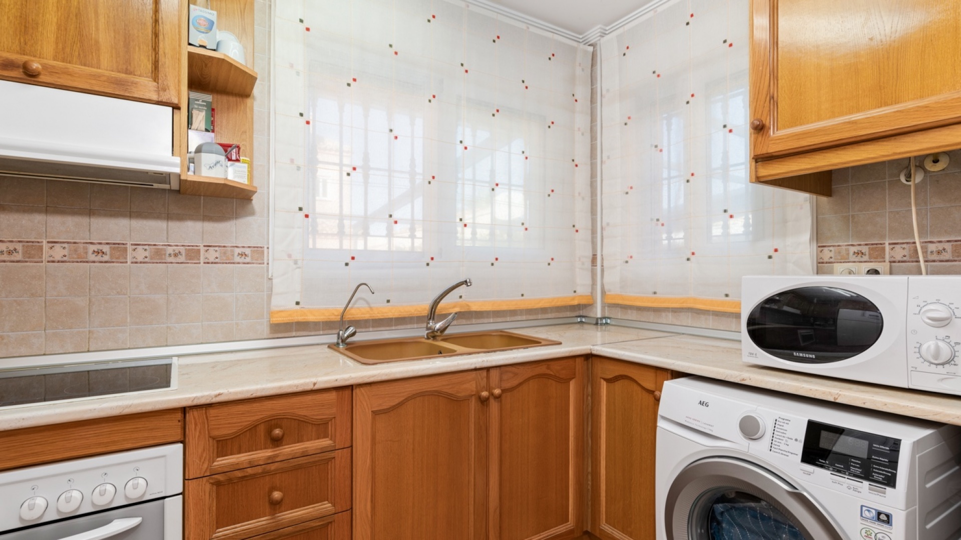 Återförsäljning - Radhus - La Marina