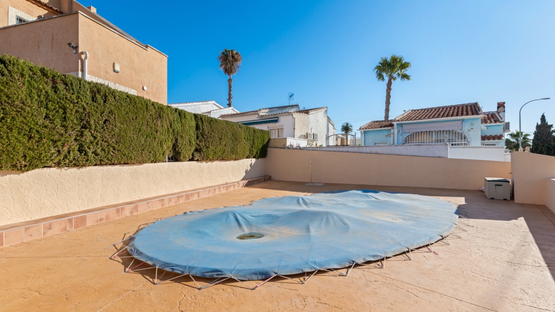 Återförsäljning - Radhus - La Marina