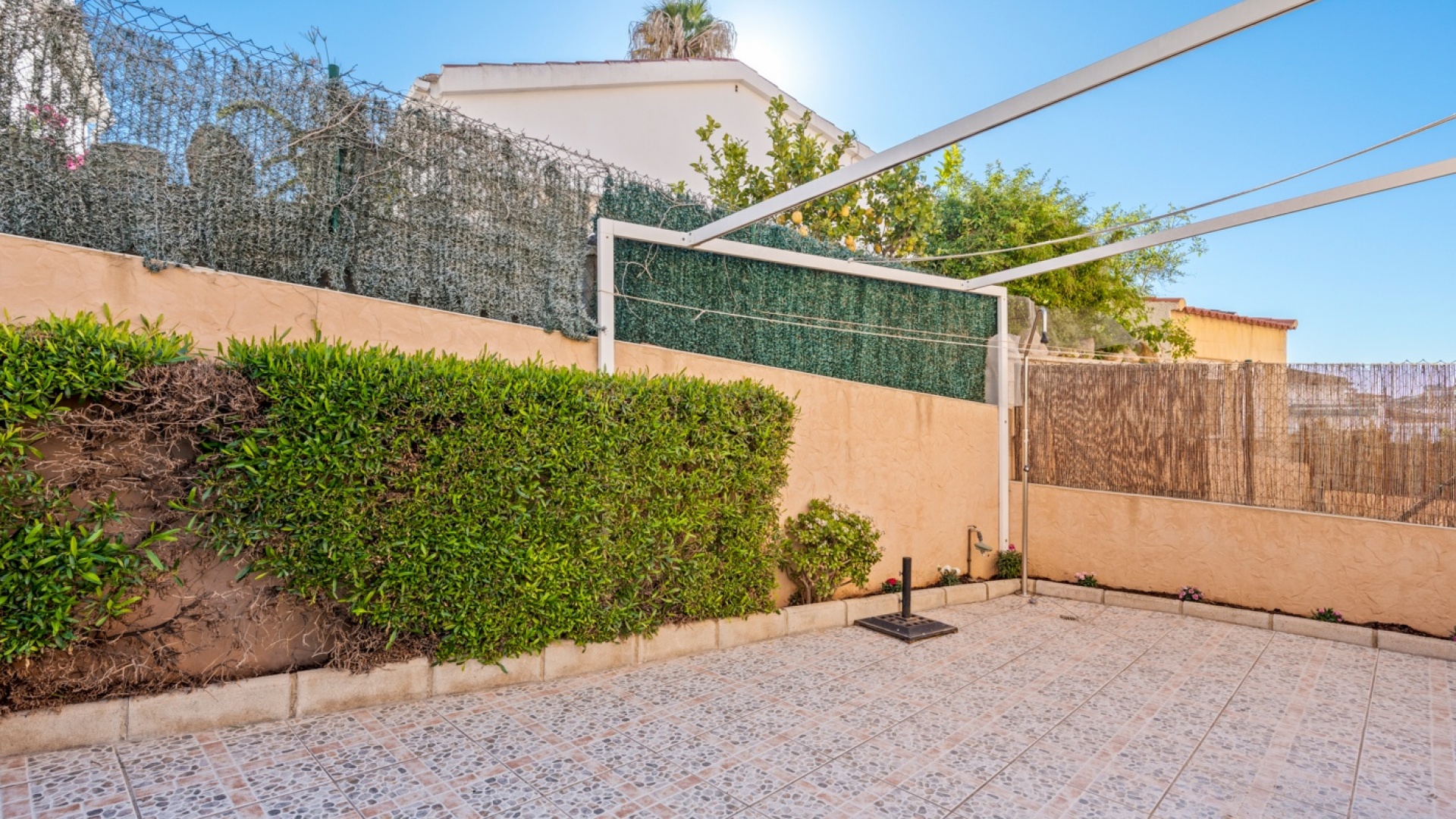 Återförsäljning - Radhus - La Marina