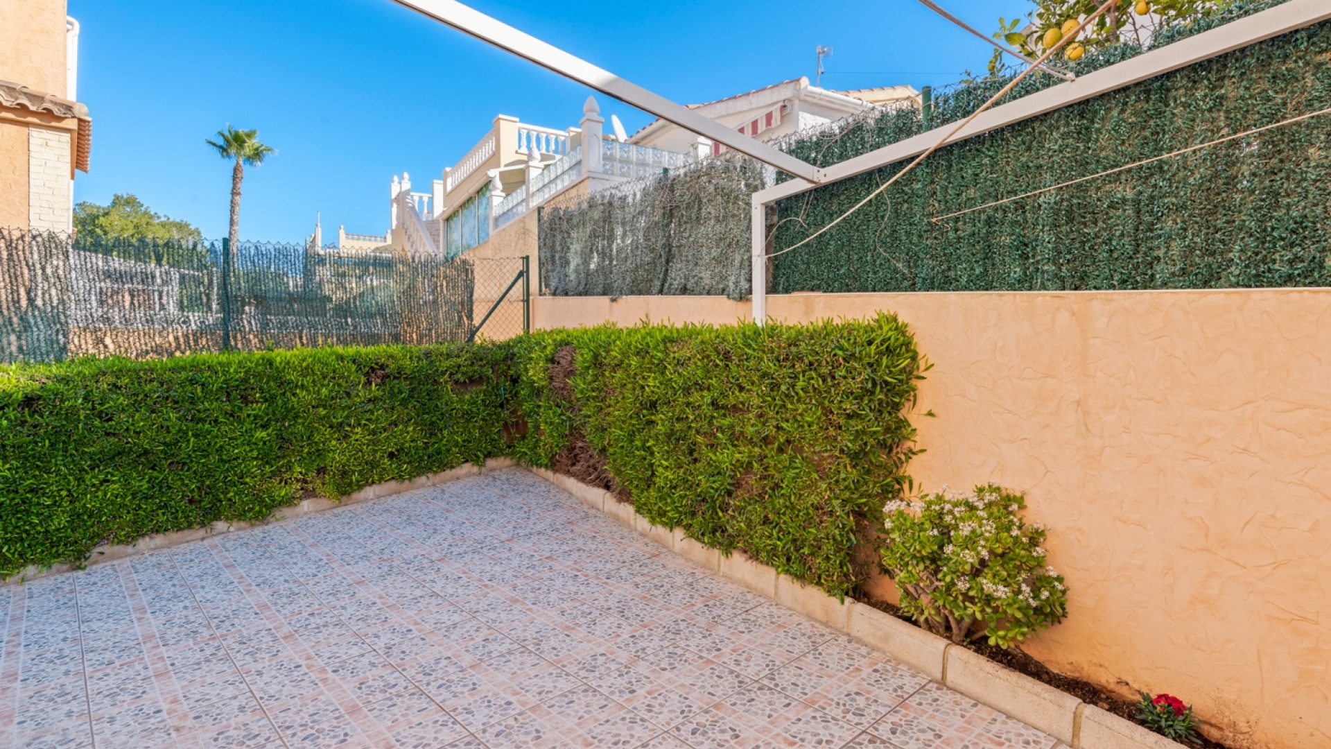 Återförsäljning - Radhus - La Marina