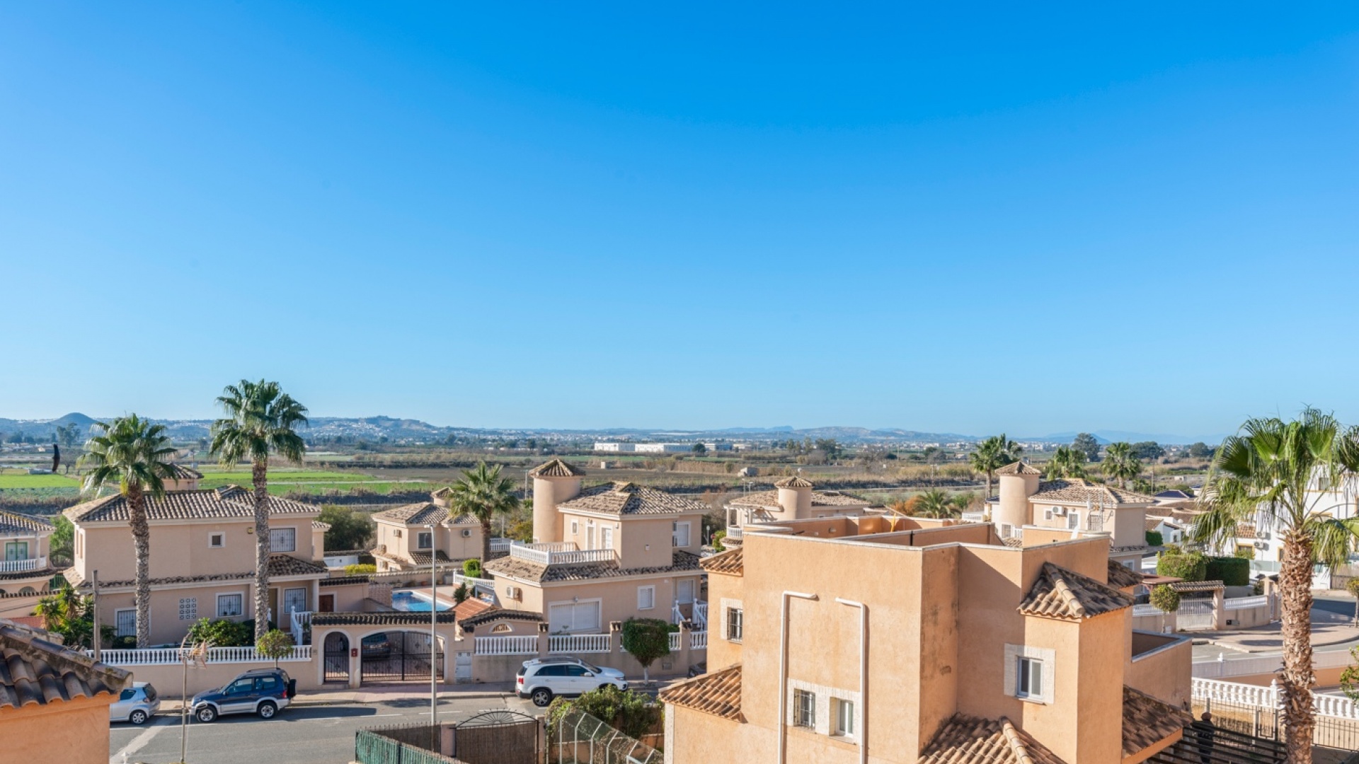 Återförsäljning - Radhus - La Marina