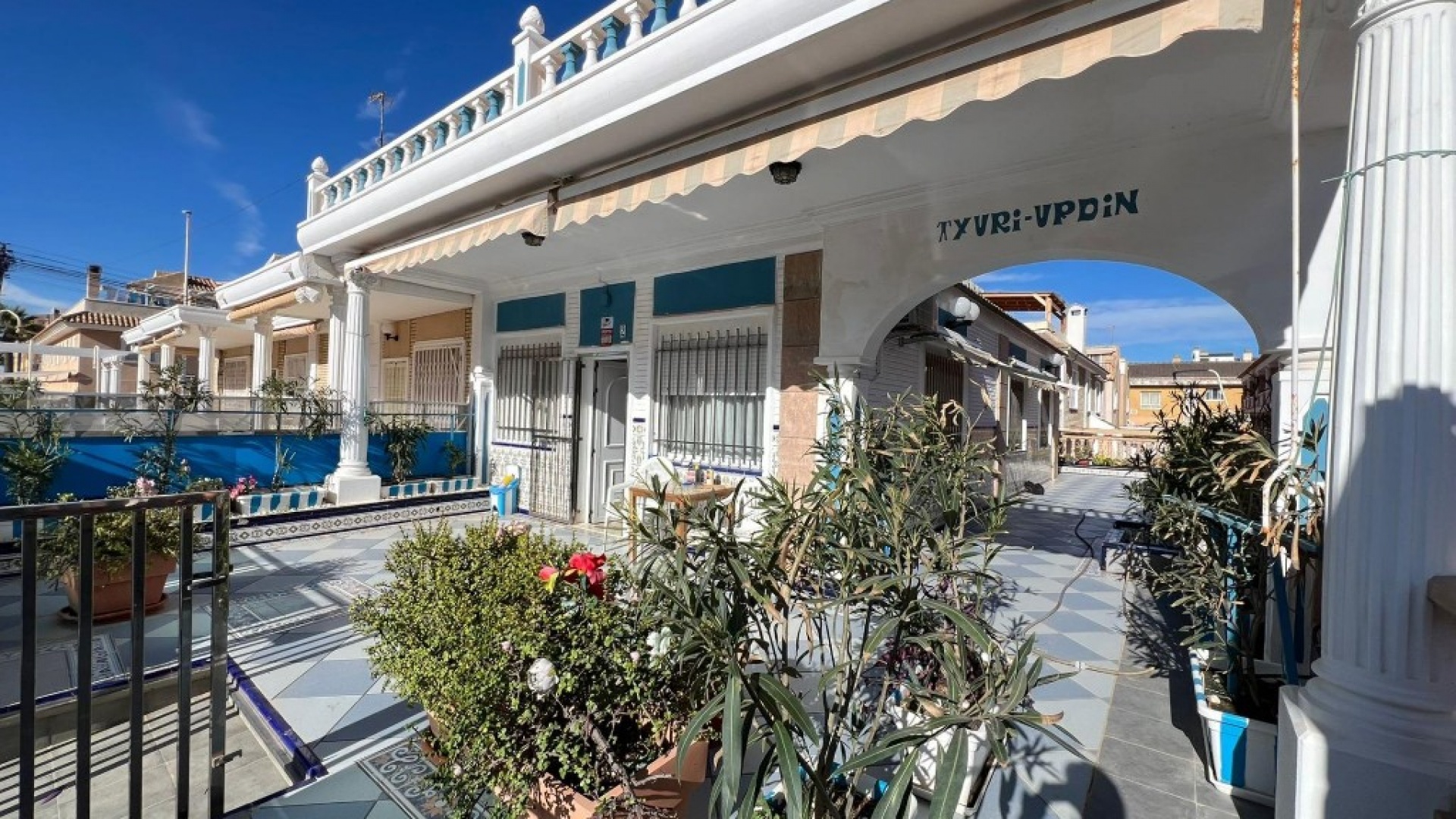 Återförsäljning - Radhus - La Mata