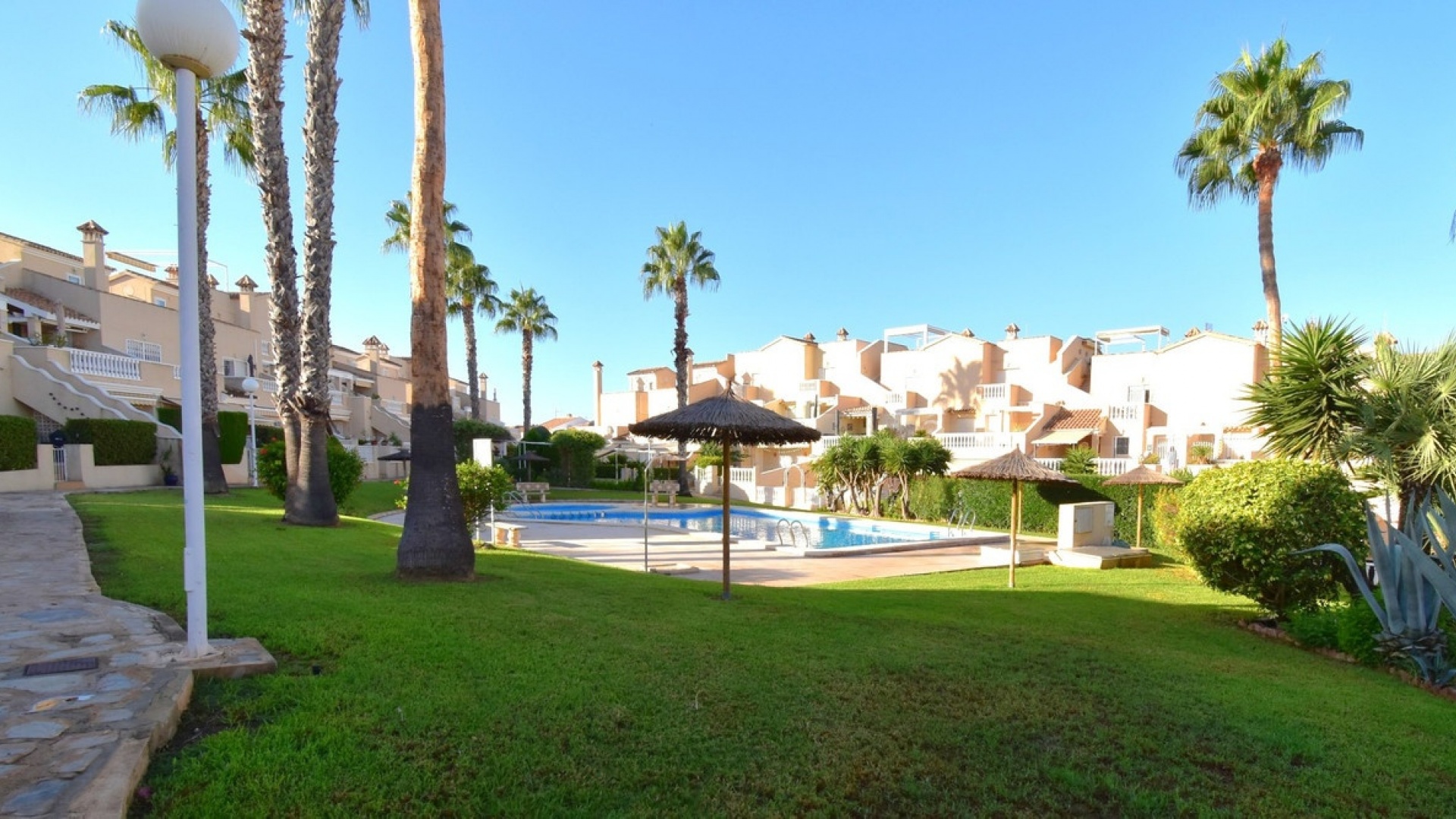 Återförsäljning - Radhus - Orihuela - Los Altos