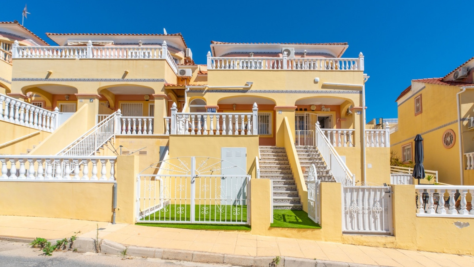 Återförsäljning - Radhus - Orihuela - Villamartin