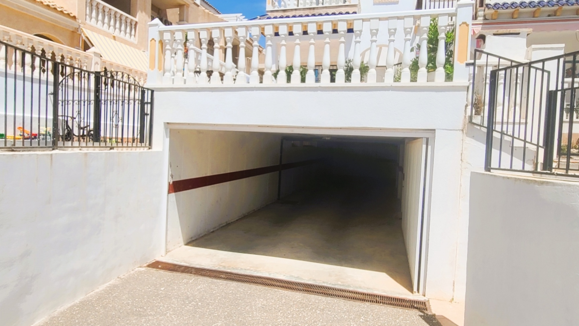 Återförsäljning - Radhus - Playa Flamenca - las chismosas