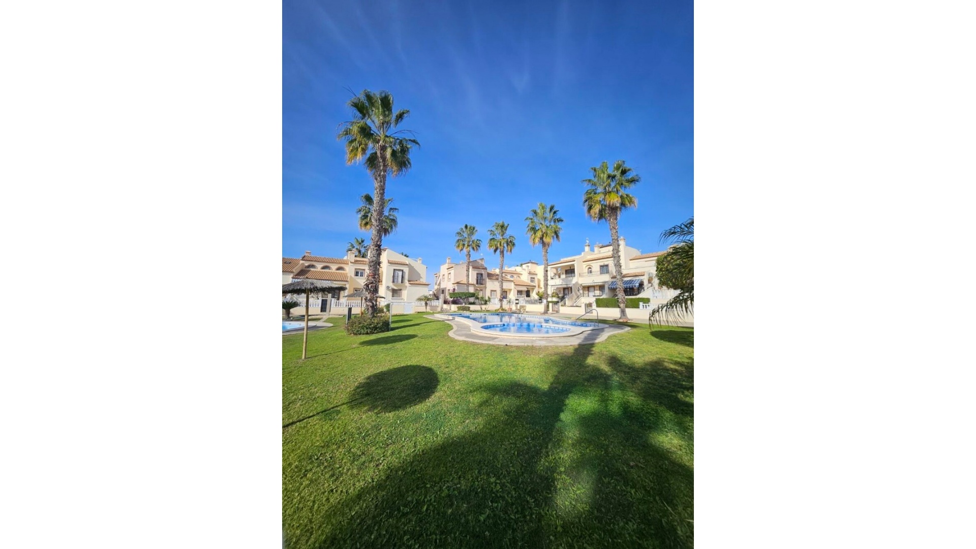 Återförsäljning - Radhus - Playa Flamenca - Montilla