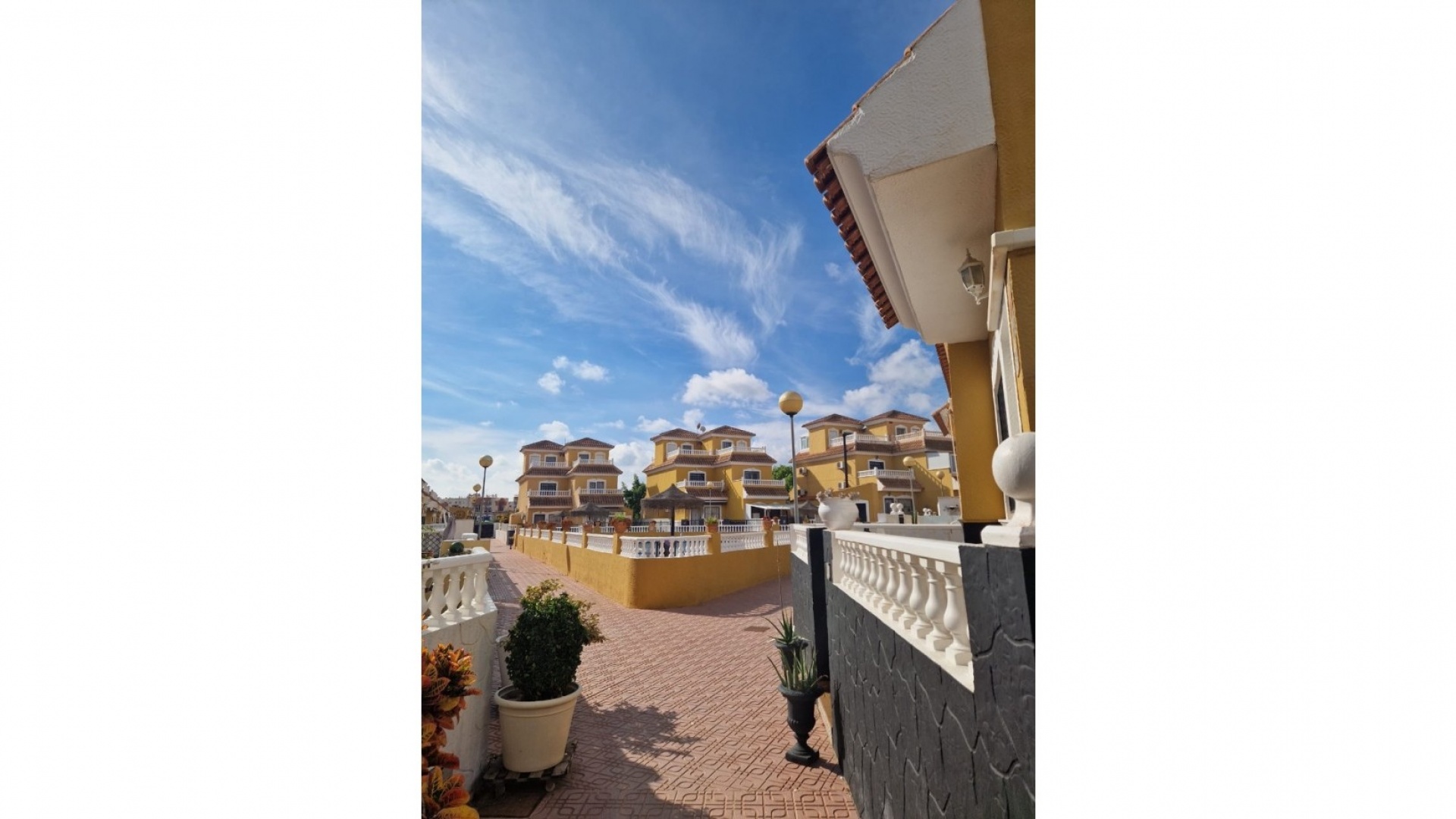 Återförsäljning - Radhus - Playa Flamenca - Res. Argenta