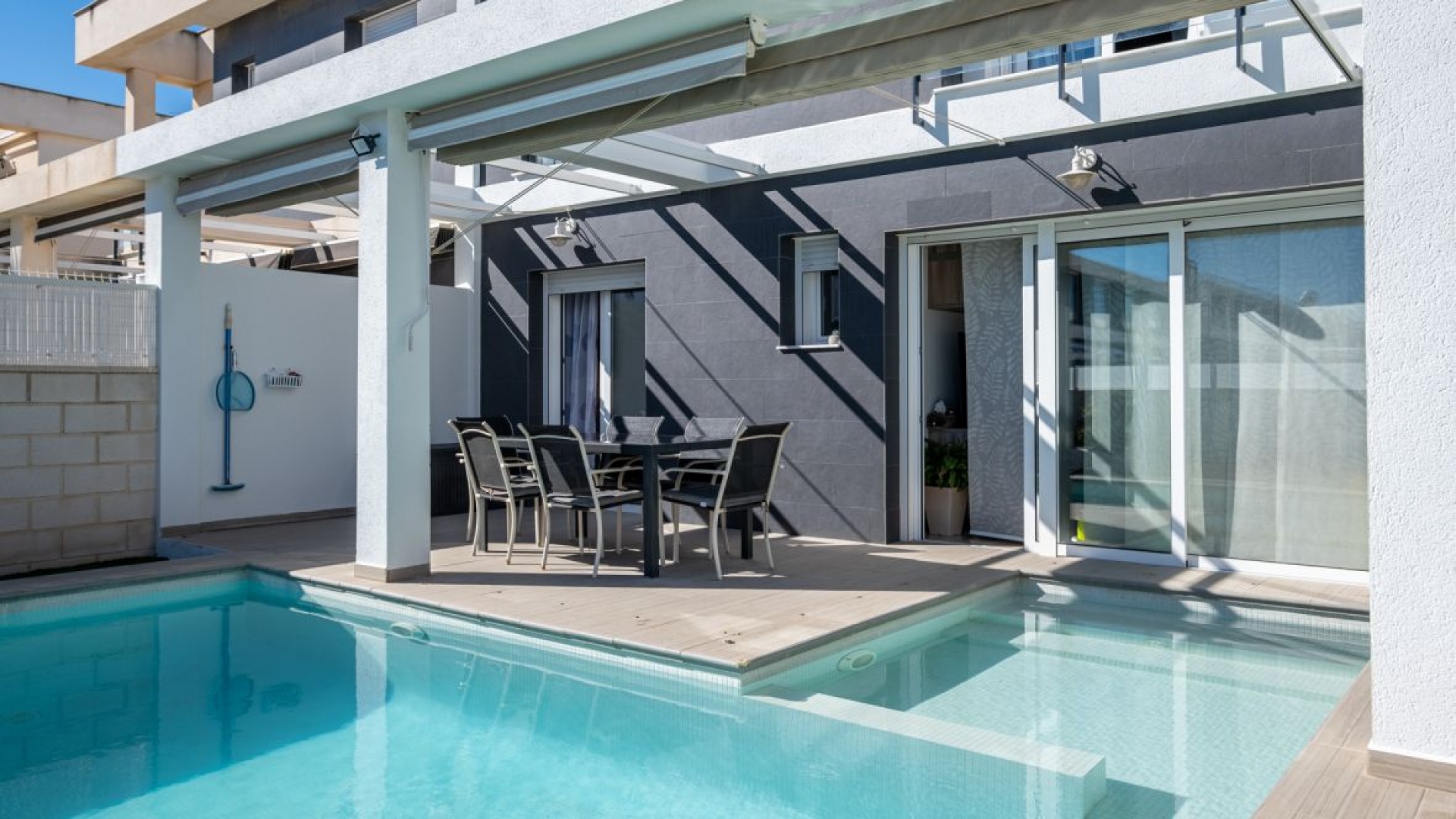 Återförsäljning - Radhus - Santa Pola