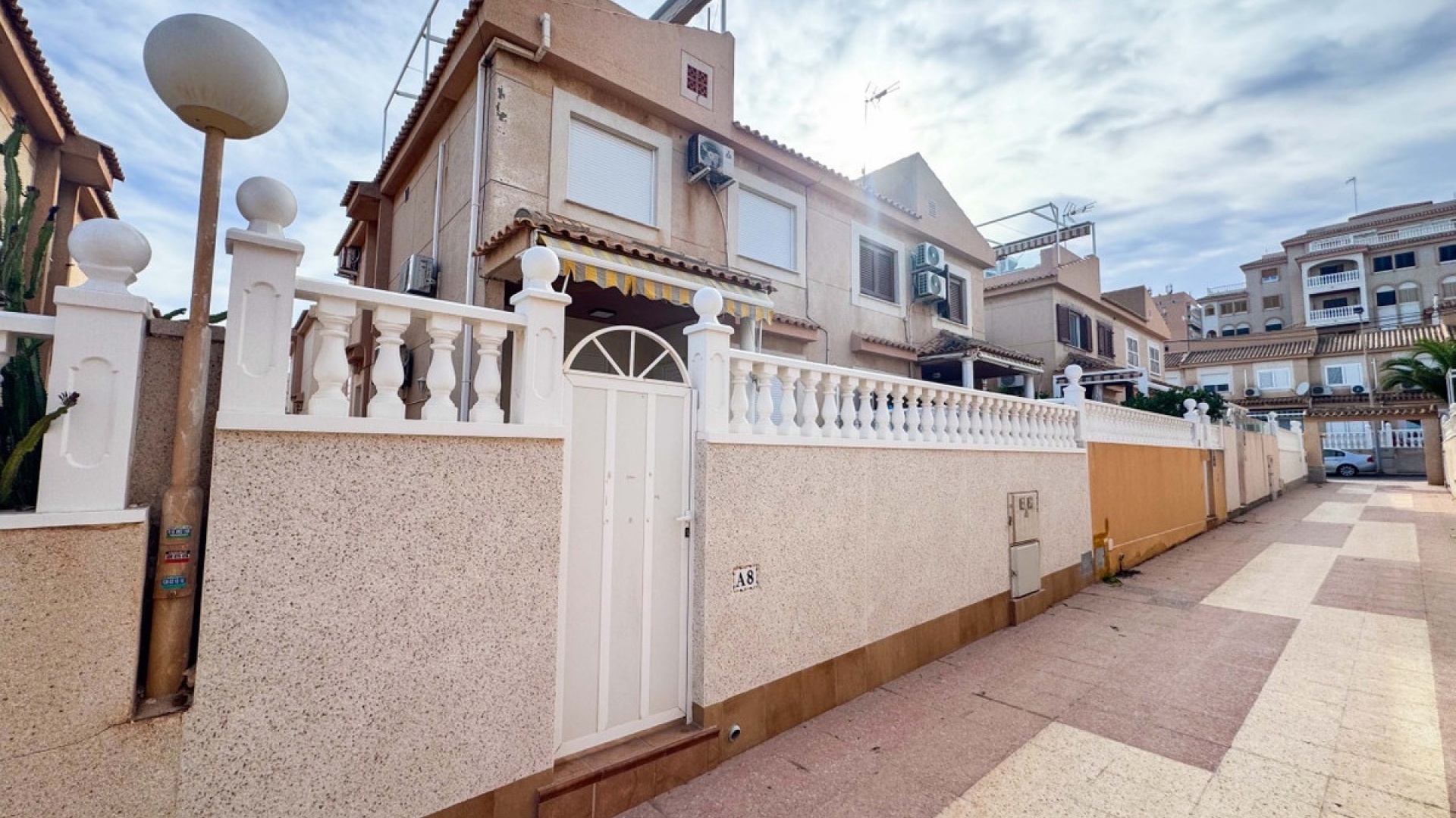 Återförsäljning - Radhus - Torrevieja - Playa De La Mata