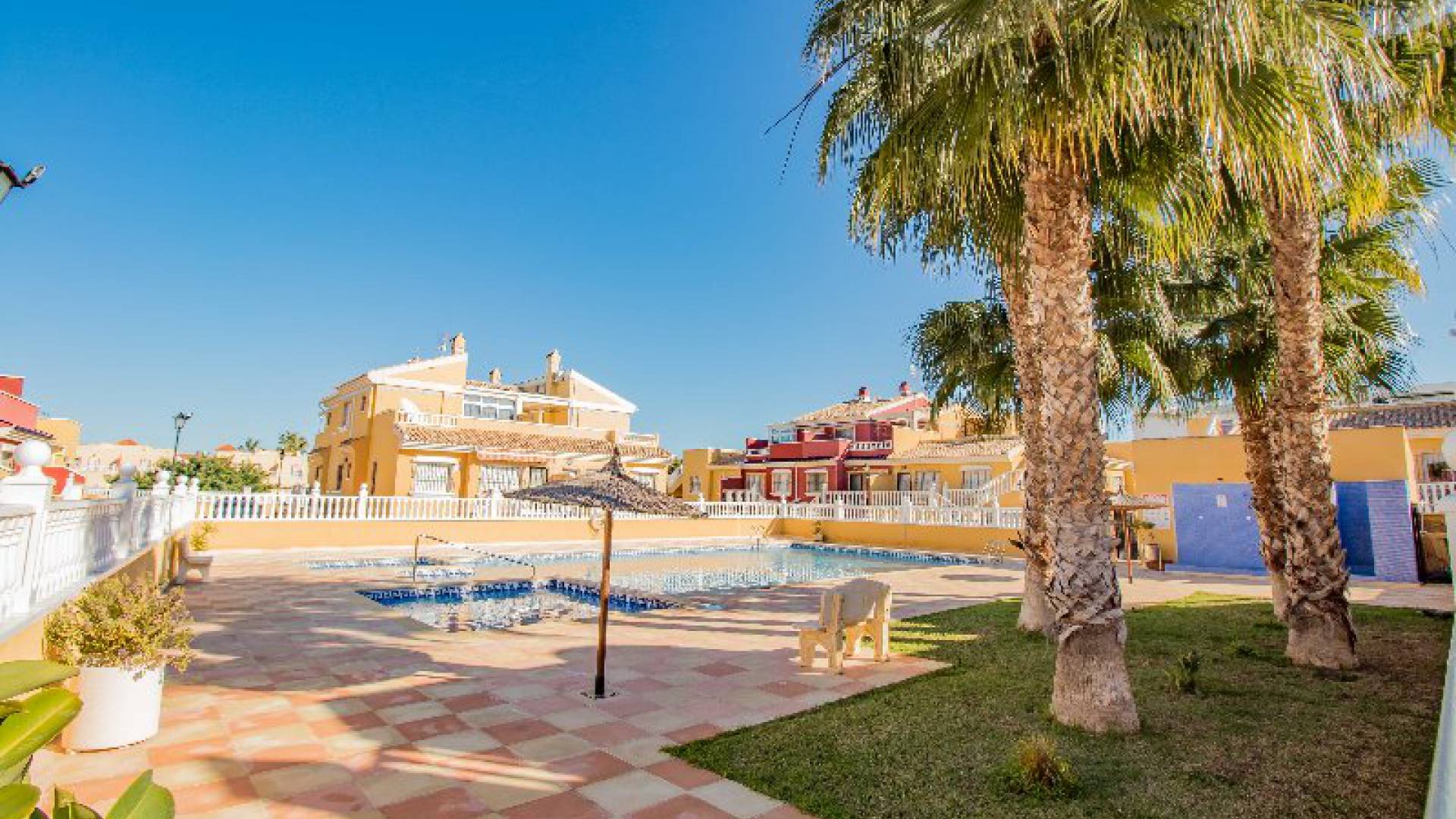 Återförsäljning - Radhus - Torrevieja - Res. Sunlake