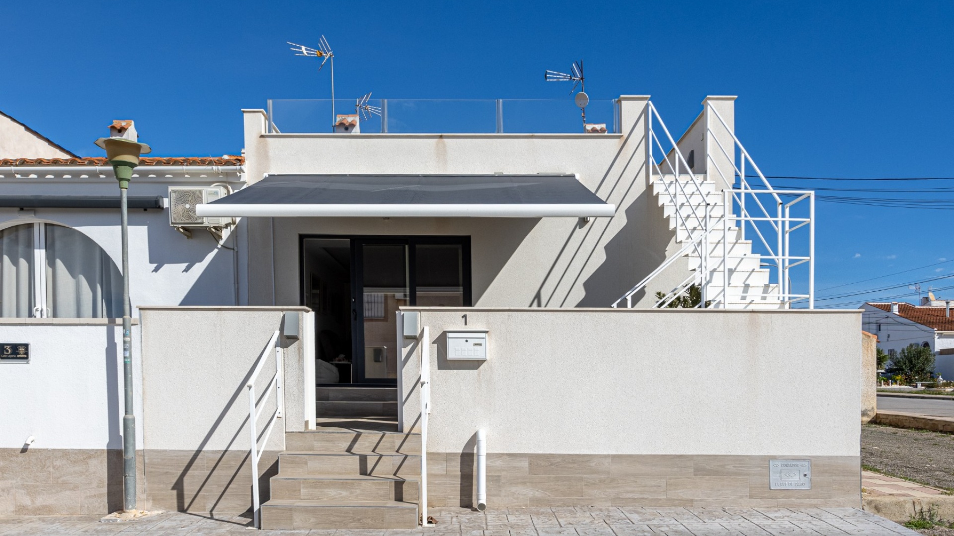 Återförsäljning - Radhus - Torrevieja - Urbanización San Luis