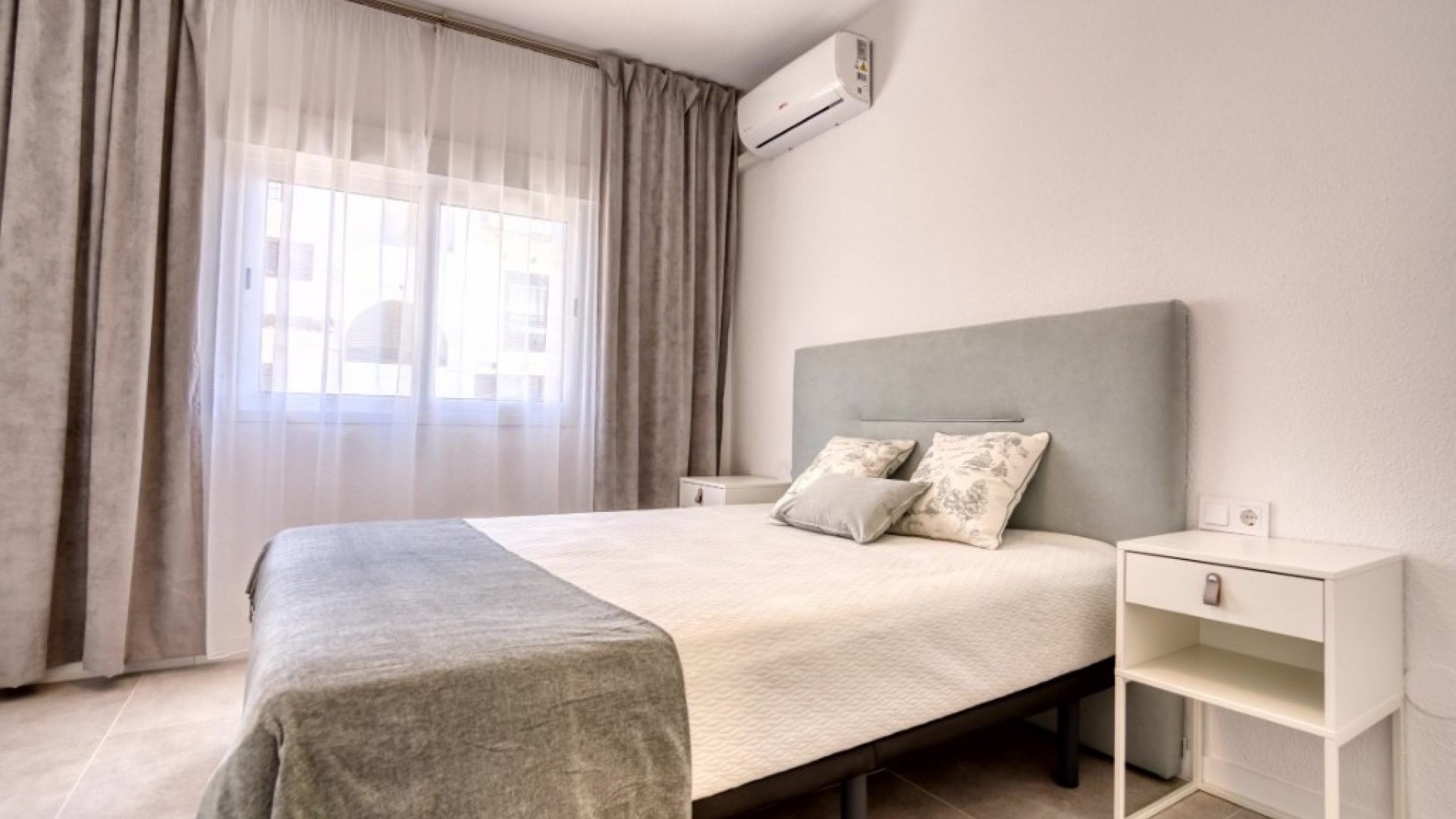 Återförsäljning - Radhus - Torrevieja