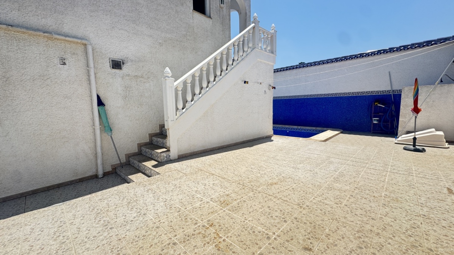 Återförsäljning - Radhus - Villamartin - blue lagoon