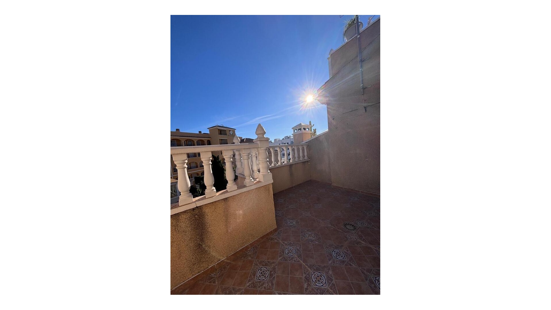 Återförsäljning - Radhus - Villamartin - la andaluza