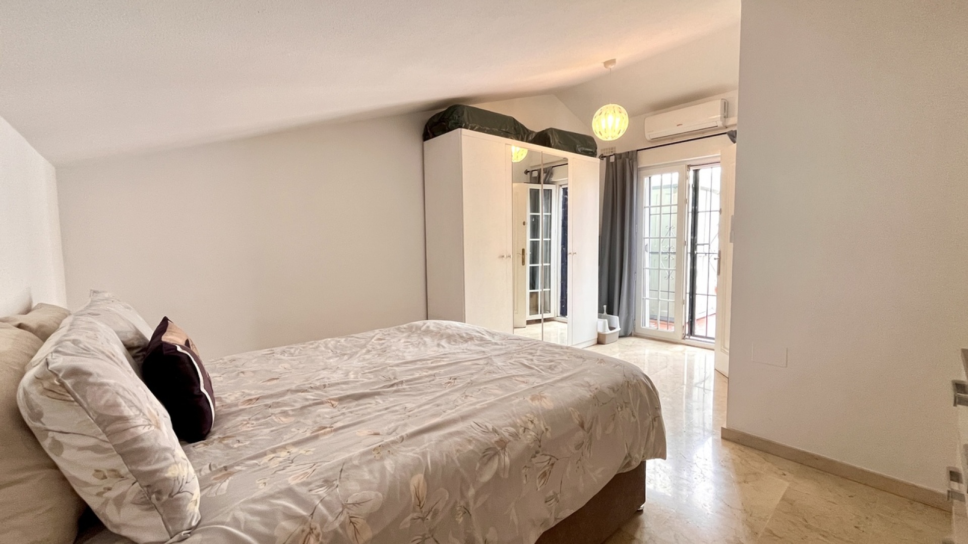 Återförsäljning - Radhus - Villamartin - rioja