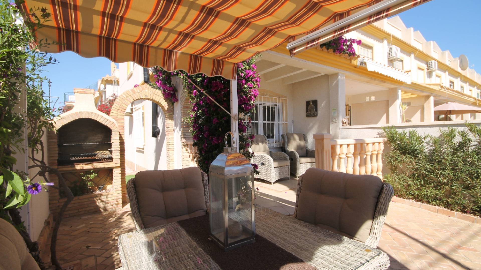 Återförsäljning - Radhus - Villamartin - st james hill