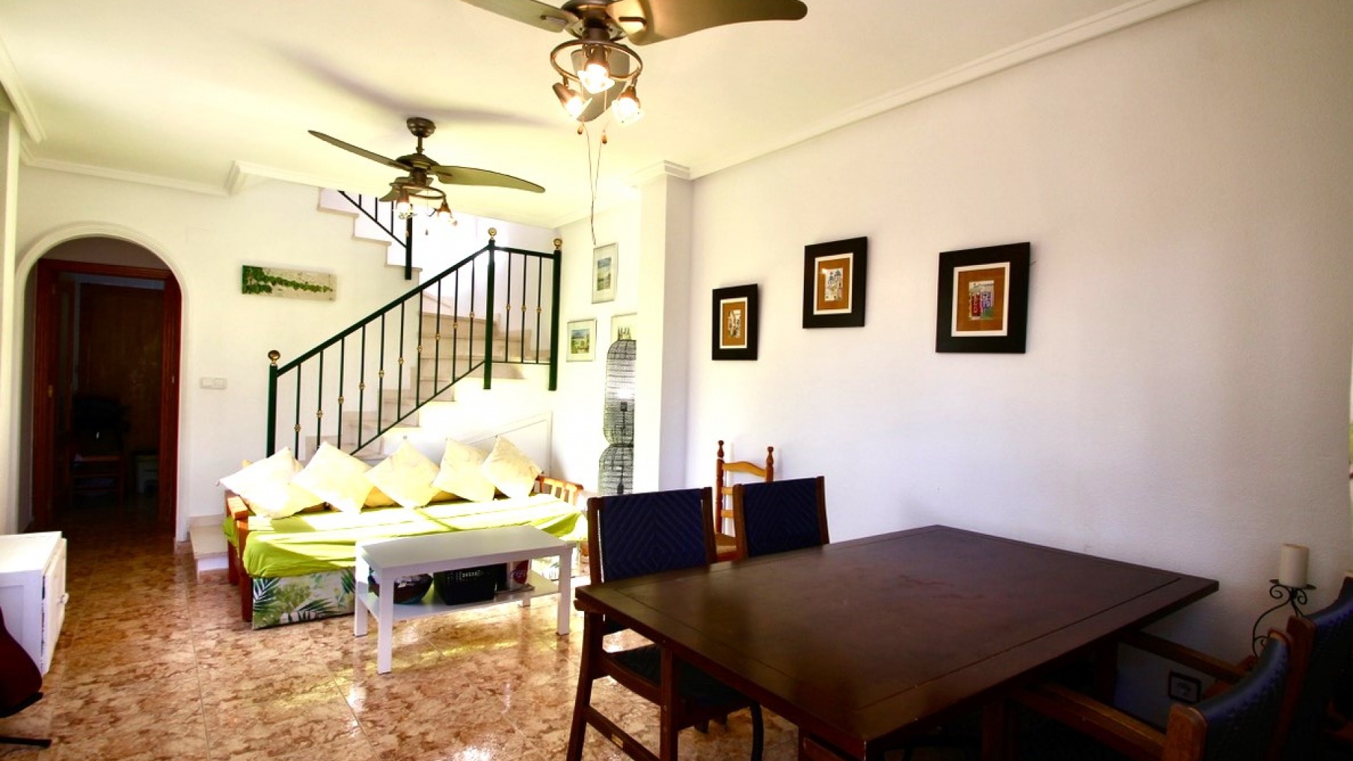 Återförsäljning - Radhus - Villamartin - st james hill