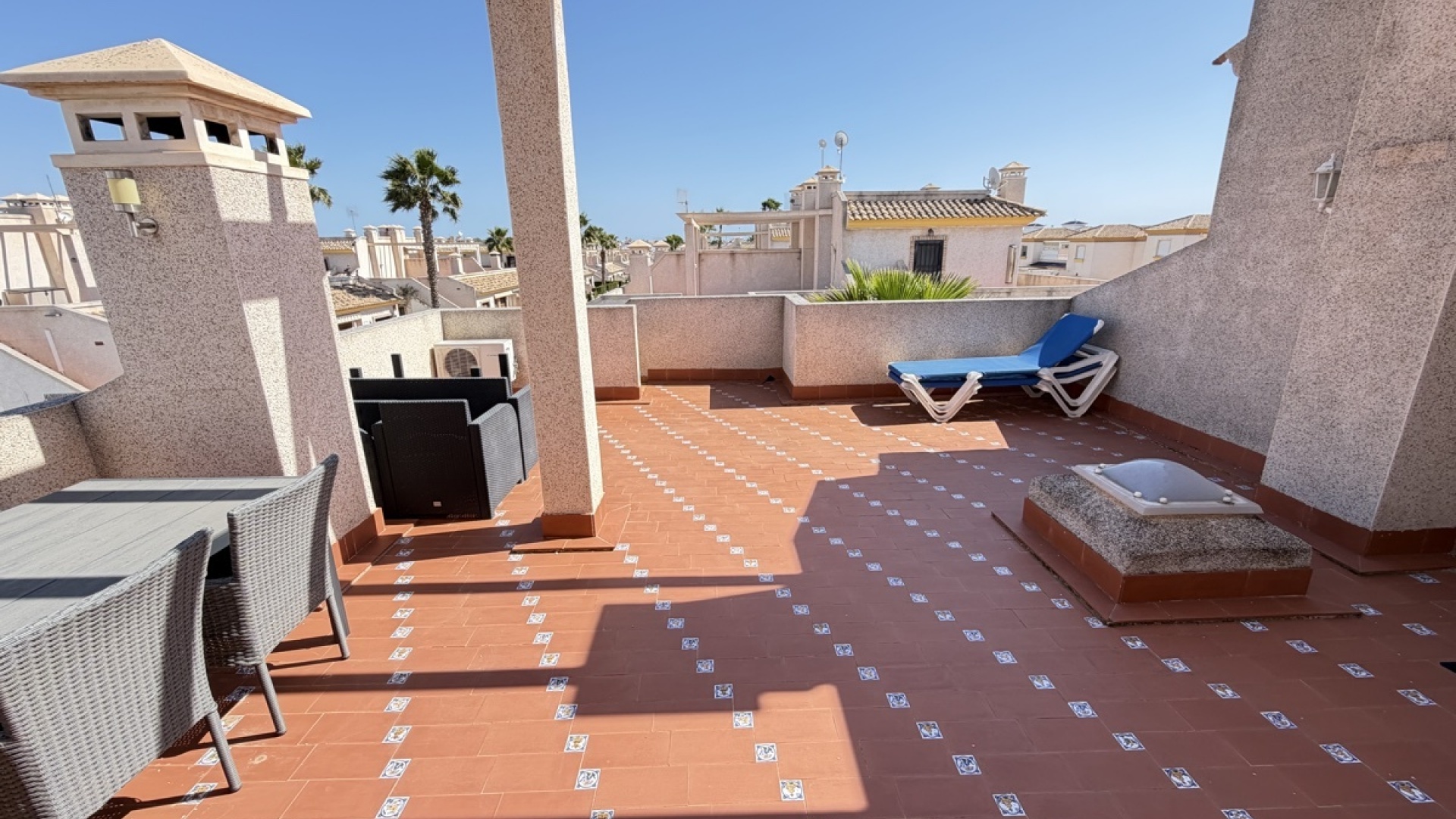 Återförsäljning - Radhus - Villamartin