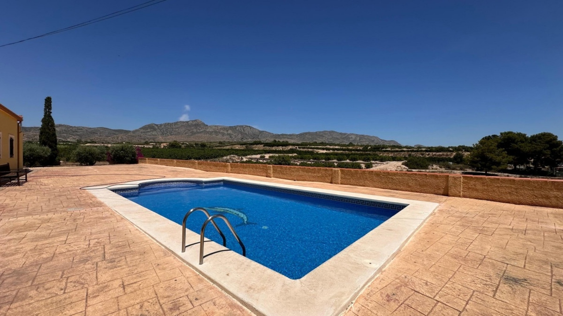 Återförsäljning - Villa - Albatera - Albatera Centro