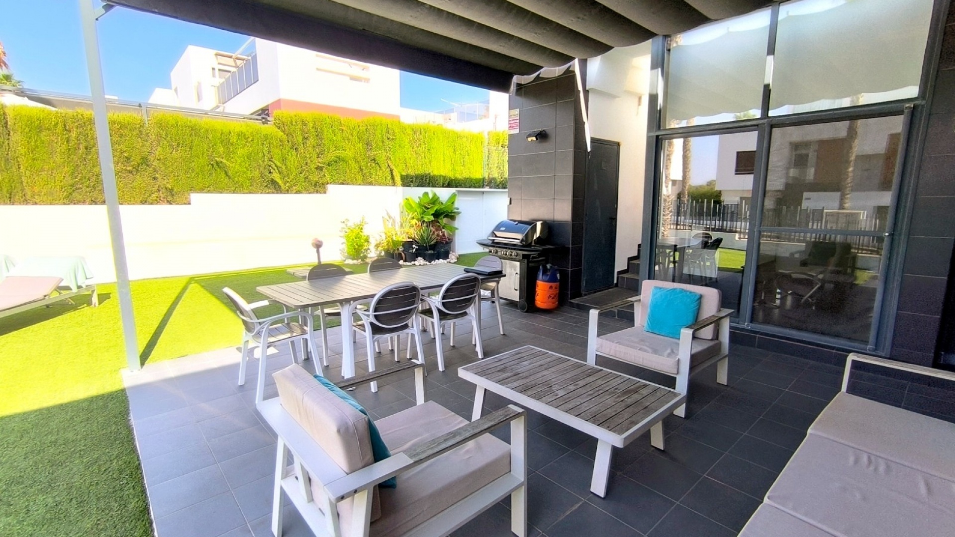 Återförsäljning - Villa - Algorfa - La Finca Golf Resort