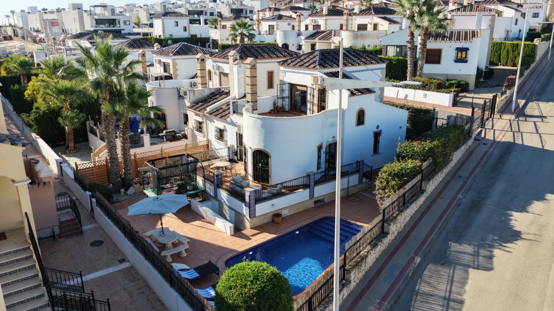 Återförsäljning - Villa - Algorfa - La Finca Golf Resort