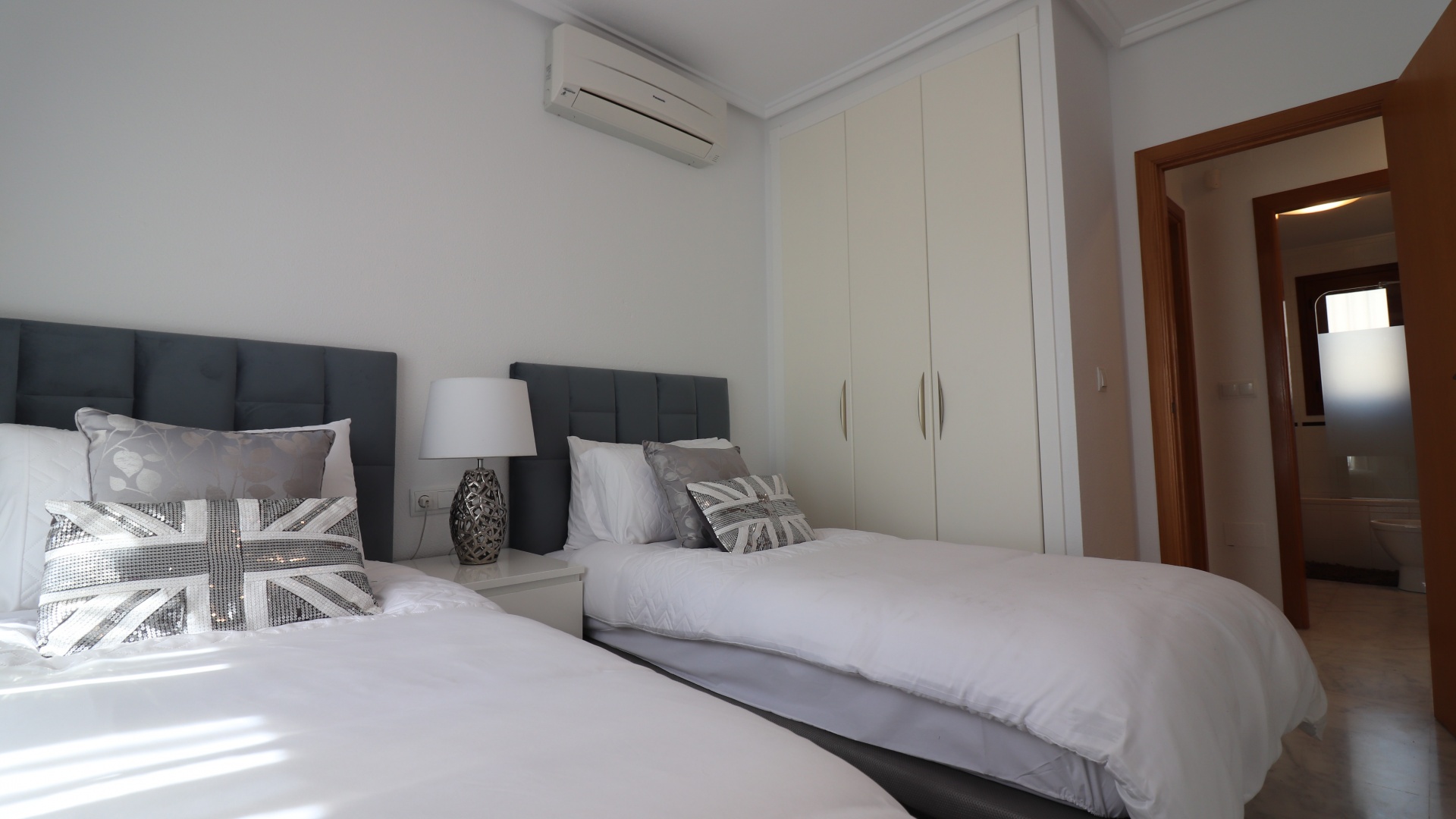 Återförsäljning - Villa - Algorfa - La Finca Golf Resort