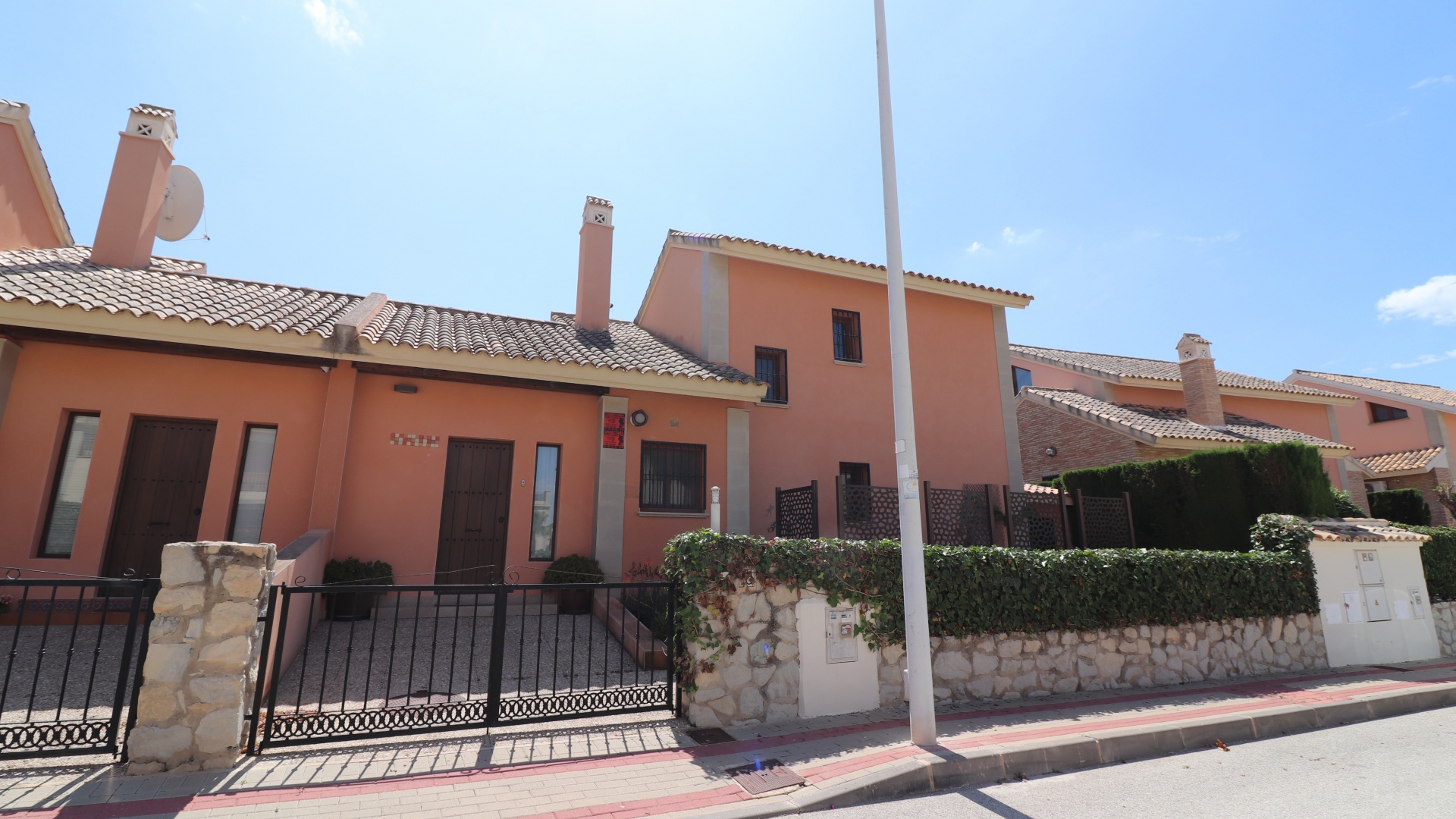 Återförsäljning - Villa - Algorfa - La Finca Golf Resort