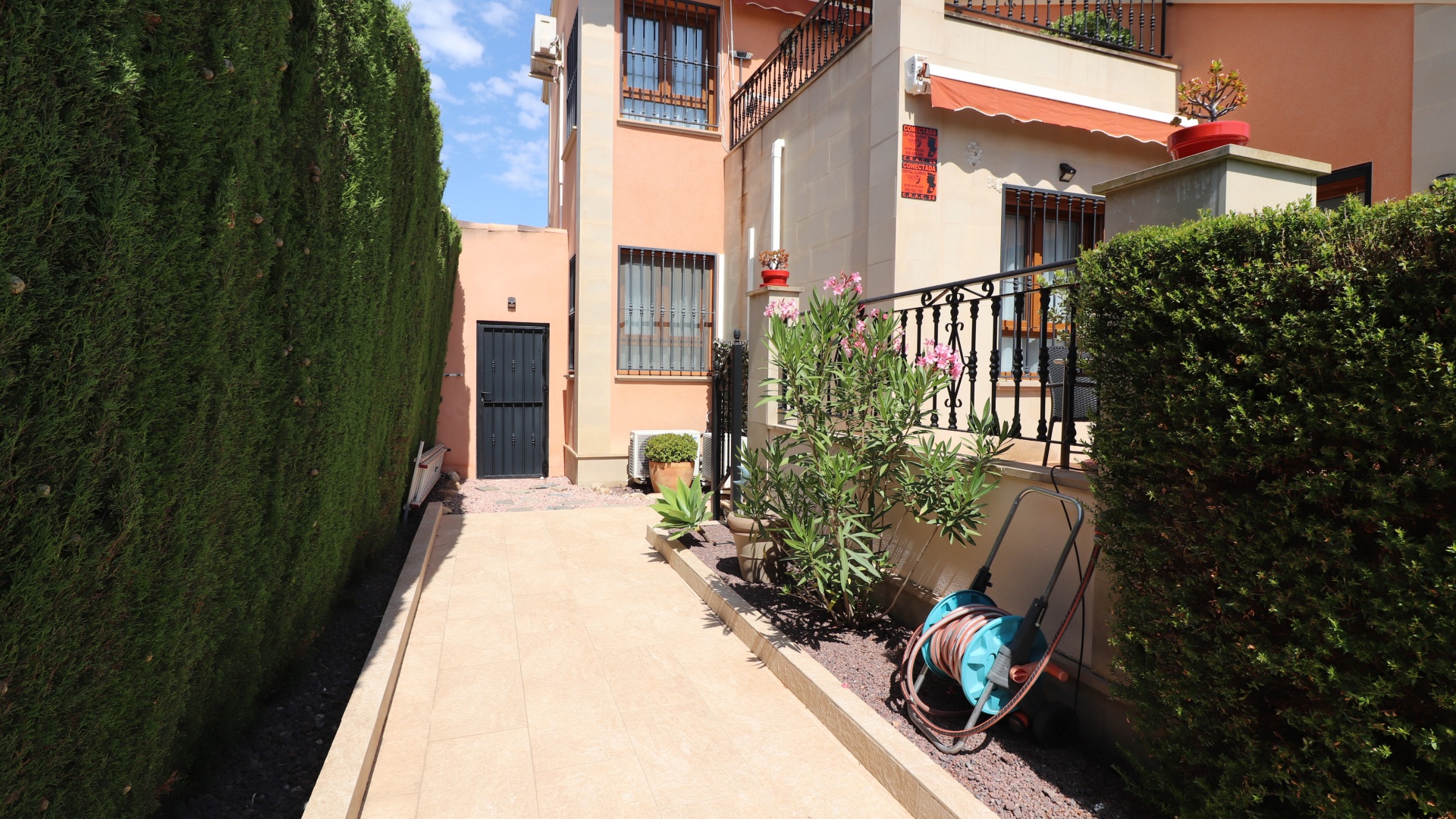 Återförsäljning - Villa - Algorfa - La Finca Golf Resort