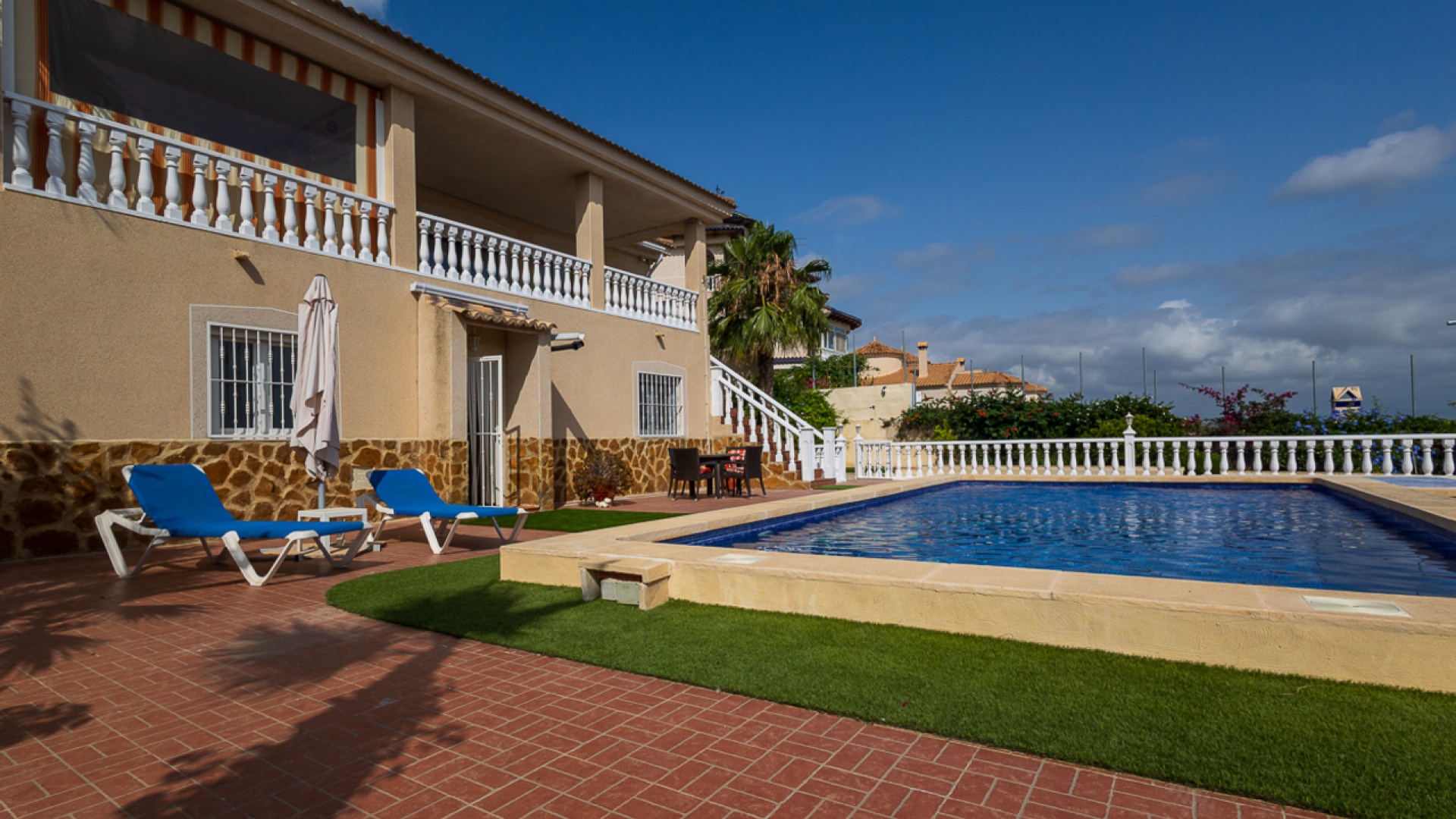 Återförsäljning - Villa - Algorfa