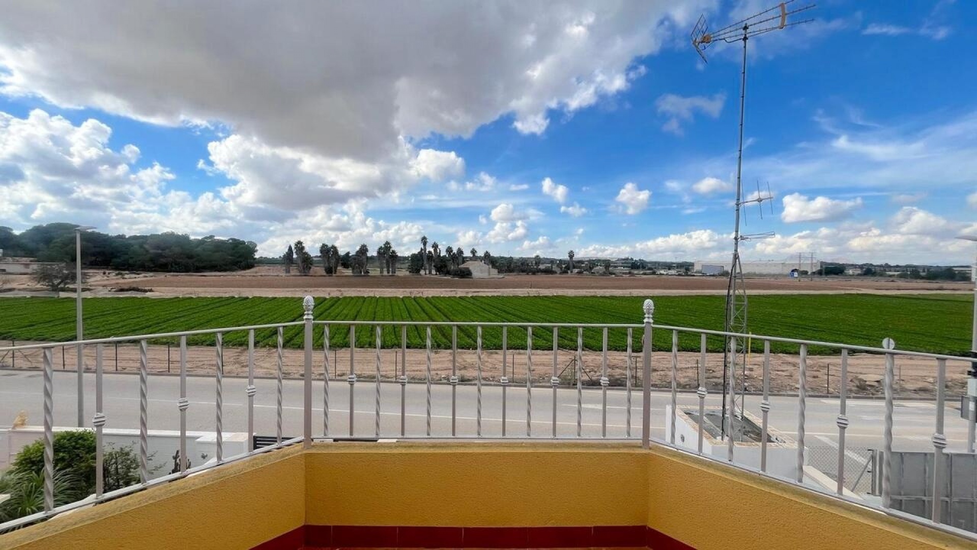 Återförsäljning - Villa - Algorfa
