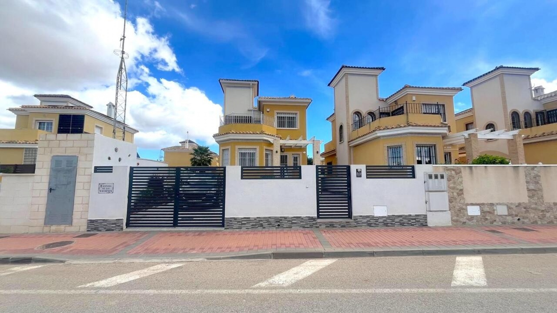 Återförsäljning - Villa - Algorfa