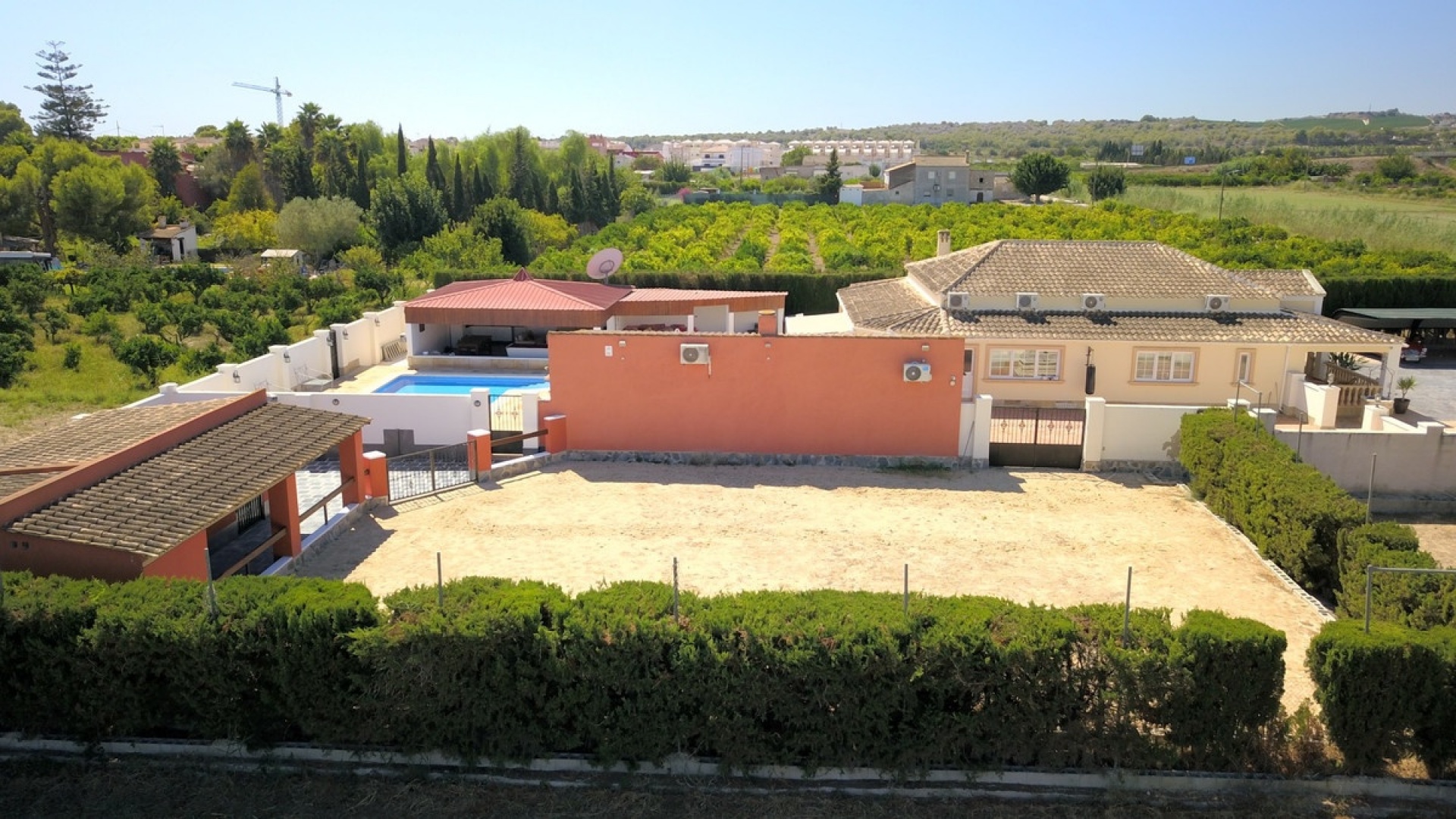 Återförsäljning - Villa - Almoradi - Heredades