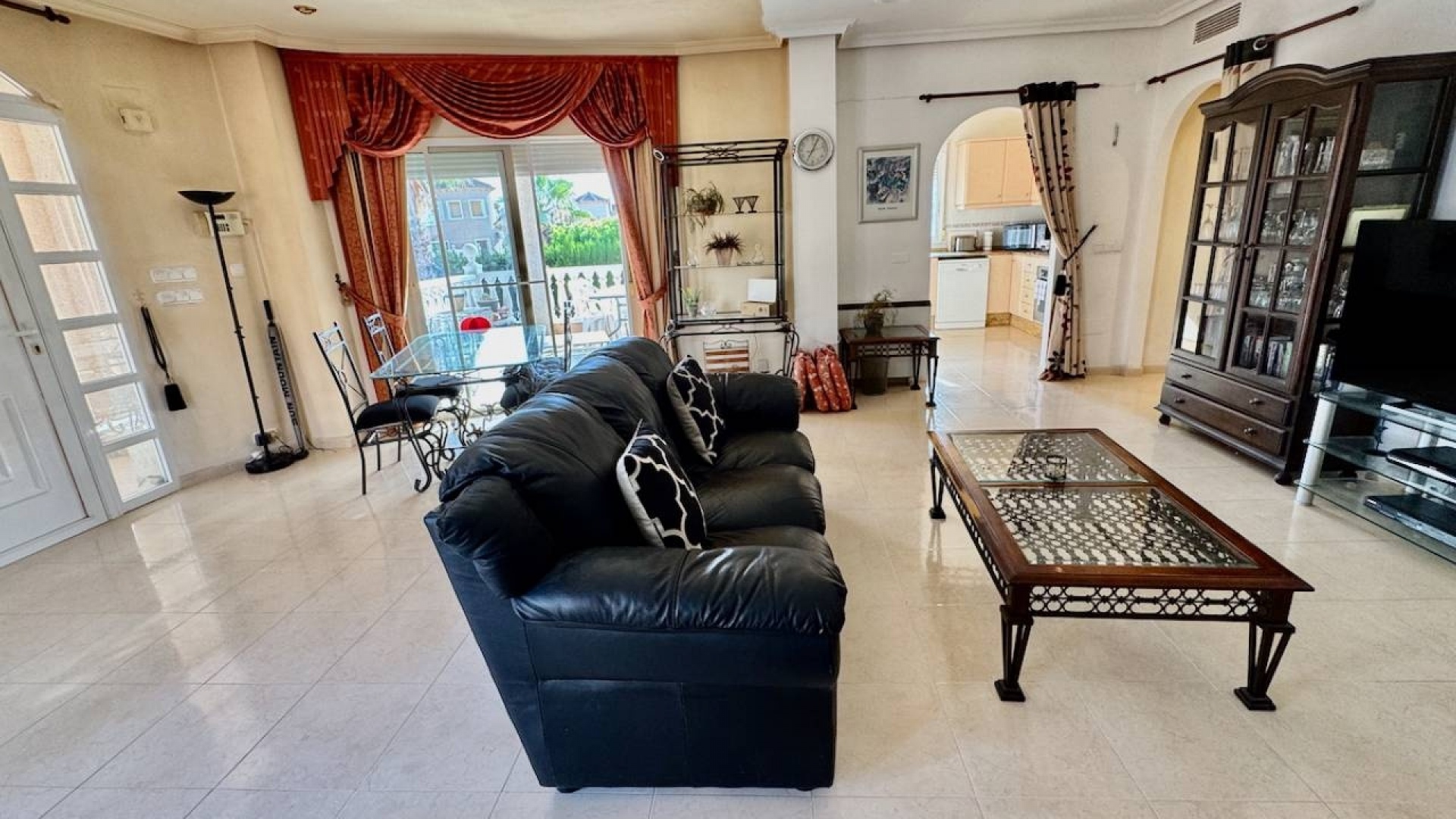 Återförsäljning - Villa - Benferri