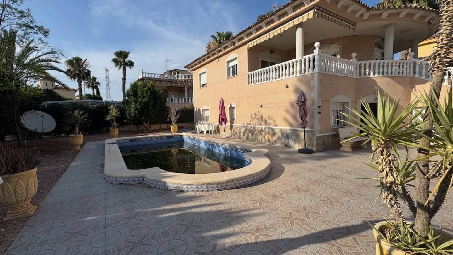 Återförsäljning - Villa - Benferri