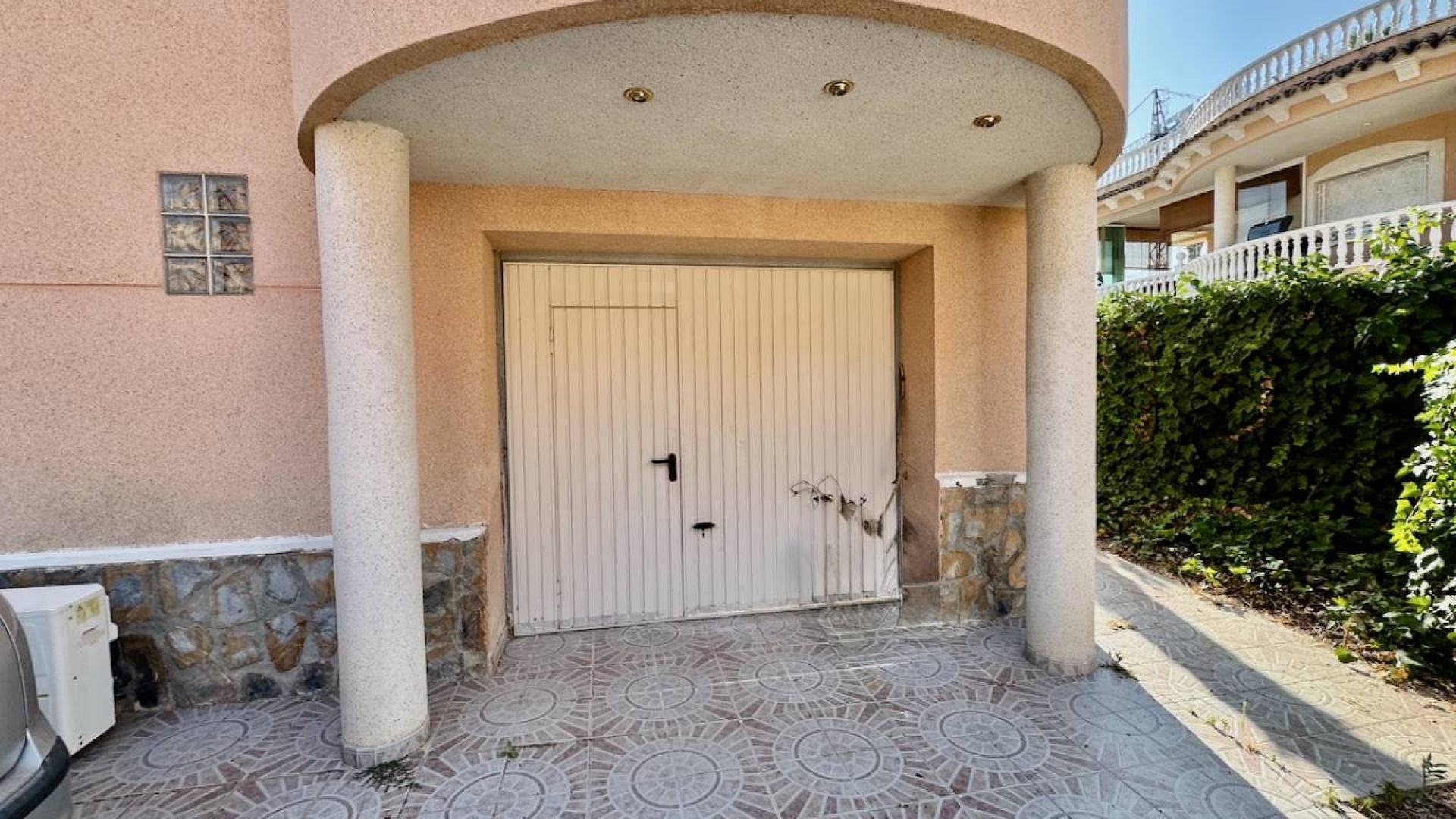 Återförsäljning - Villa - Benferri