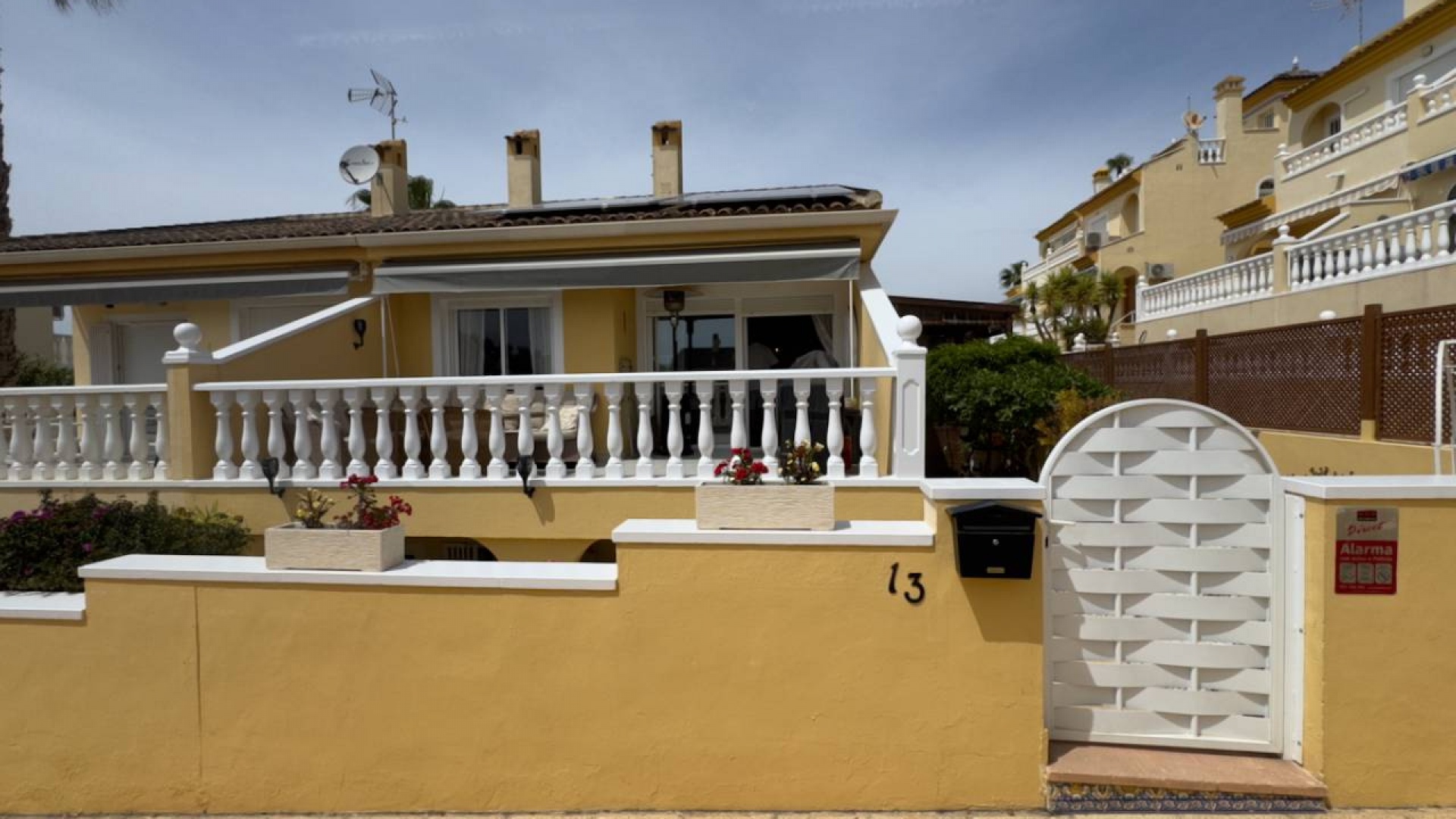 Återförsäljning - Villa - Benijofar