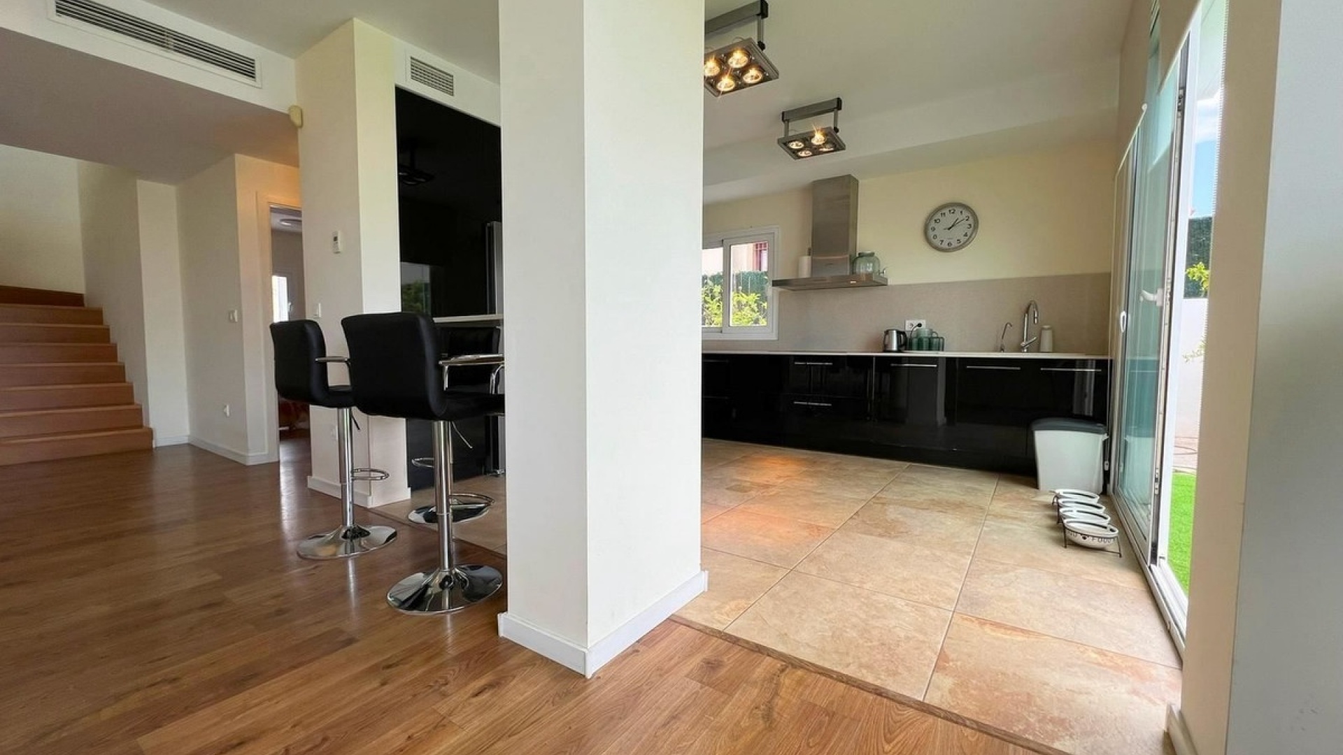 Återförsäljning - Villa - Bigastro