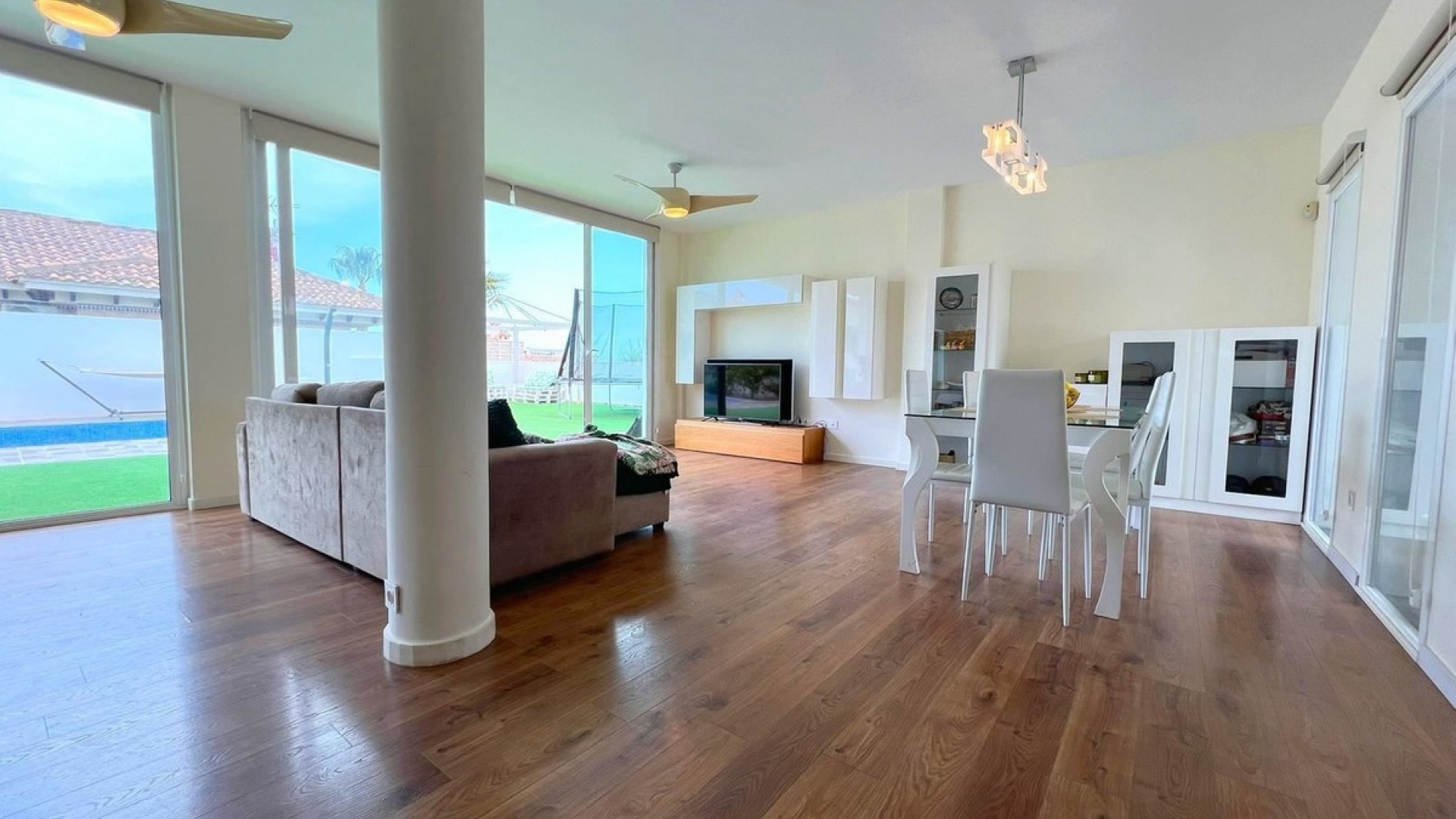 Återförsäljning - Villa - Bigastro