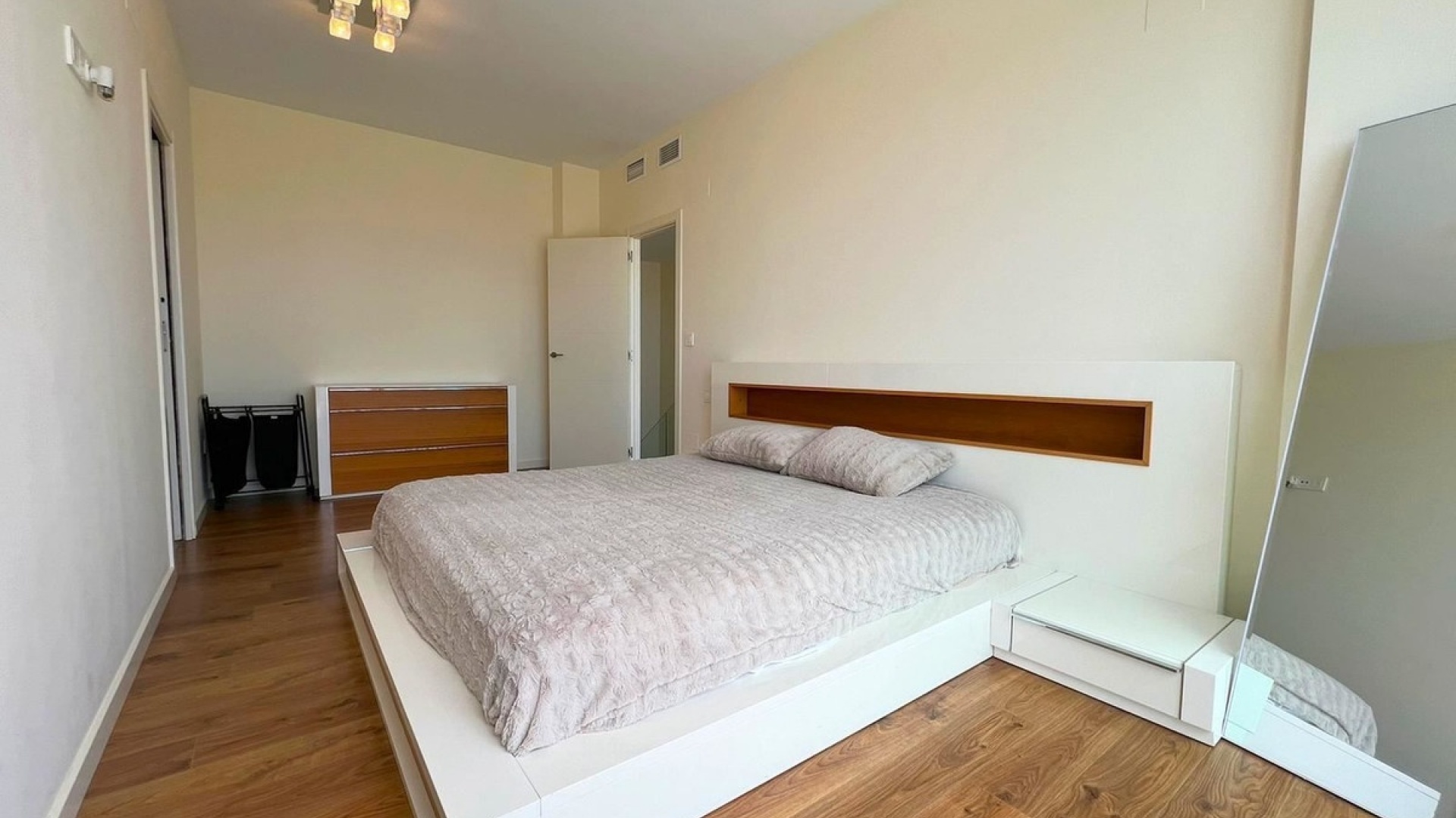 Återförsäljning - Villa - Bigastro