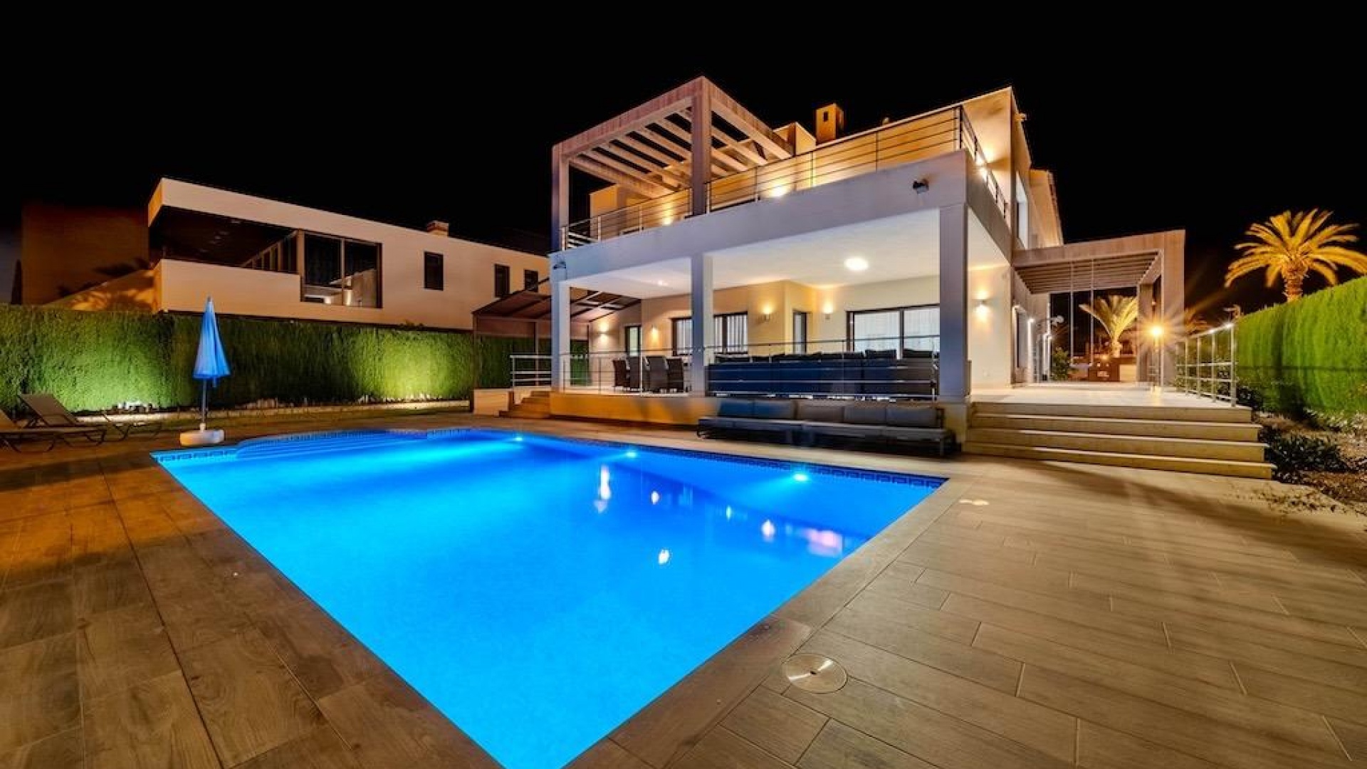 Återförsäljning - Villa - Cabo Roig - beachside cabo roig