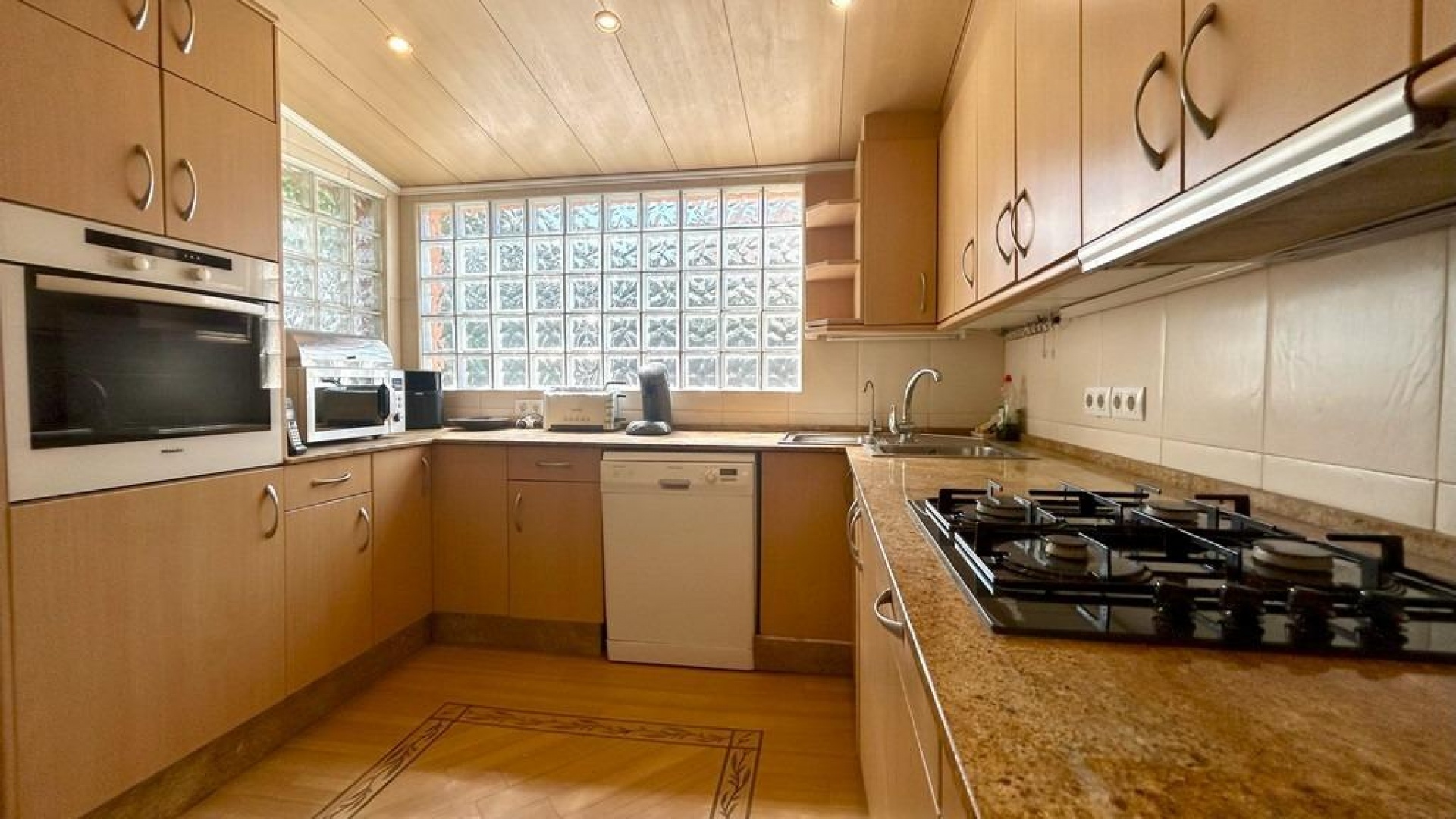 Återförsäljning - Villa - Cabo Roig - beachside cabo roig