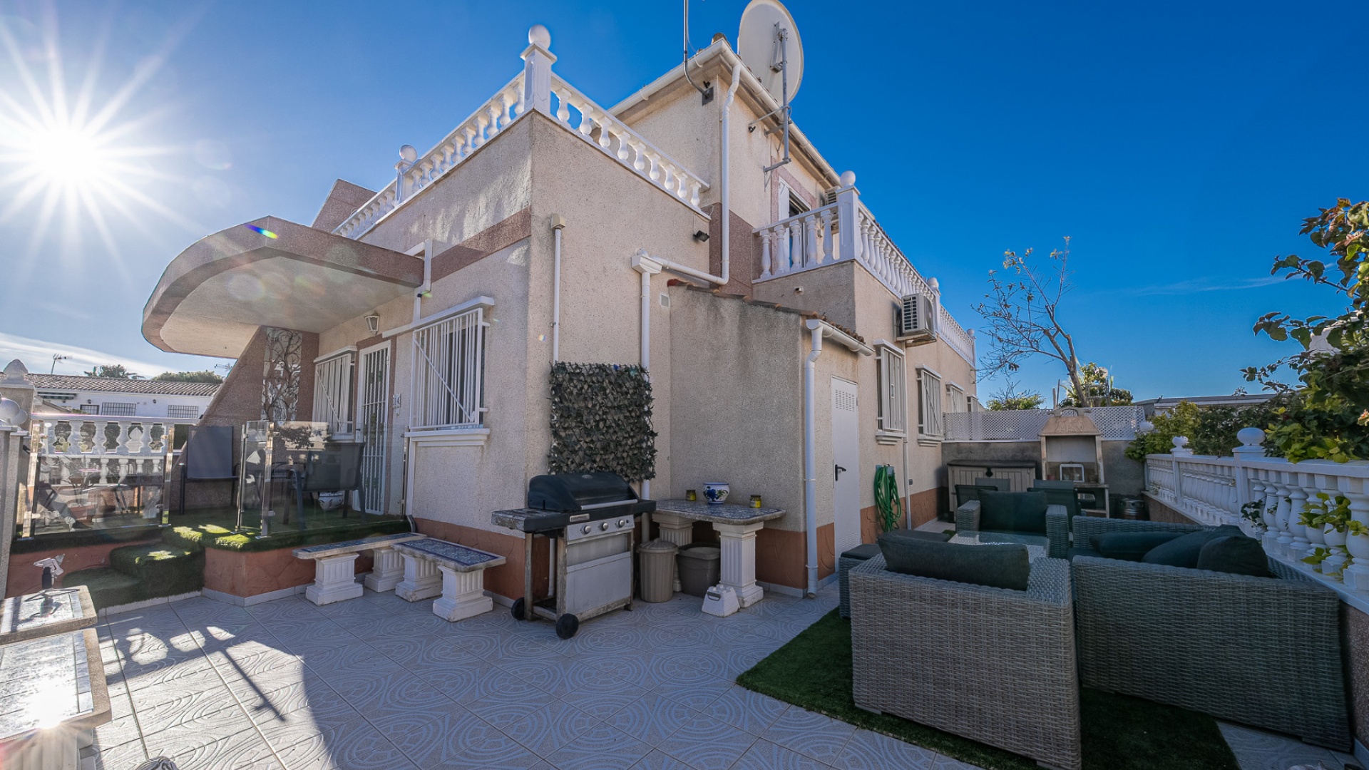 Återförsäljning - Villa - Cabo Roig - la regia