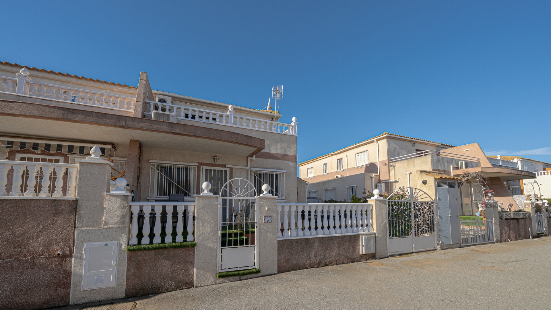 Återförsäljning - Villa - Cabo Roig - la regia